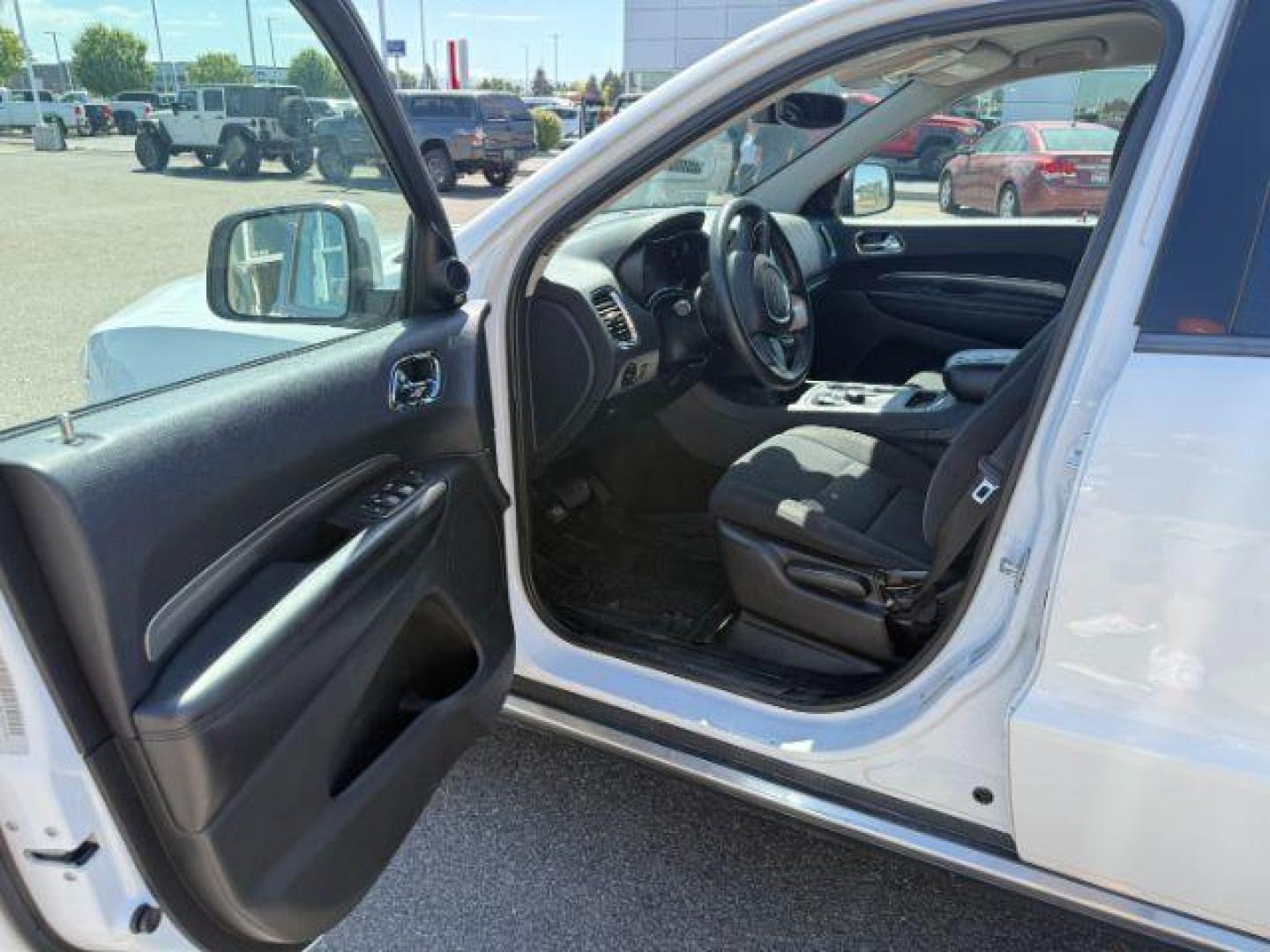 2017 Vice White Tri-Coat Pearl /Black Dodge Durango (1C4RDJAG5HC) with an Pentastar 36L V-6 DOHC engine, Automatic transmission, located at 1175 N Woodruff Ave, Idaho Falls, ID, 83401, 43.506901, -111.999657 - At Timberline Auto, finding a great deal on your next vehicle is always easy! Our experienced sales staff's goal is to help find you the right vehicle at the right price! Our knowledgeable finance department has options for almost any credit score. We offer extended service contract options to prote - Photo#30