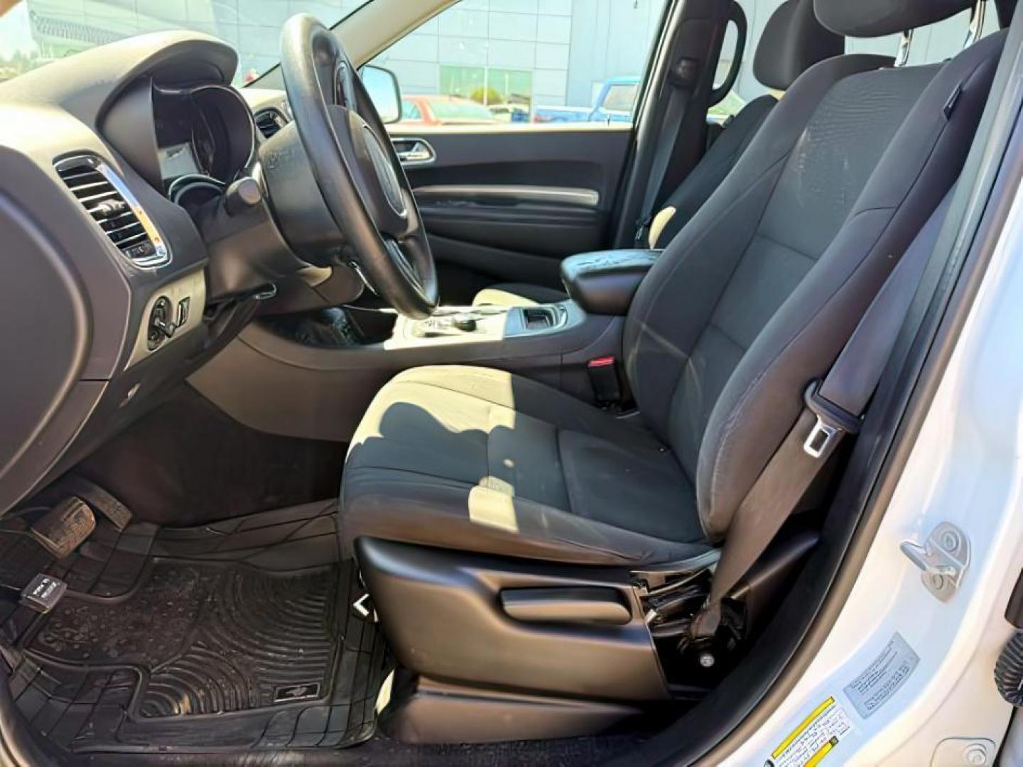 2017 Vice White Tri-Coat Pearl /Black Dodge Durango (1C4RDJAG5HC) with an Pentastar 36L V-6 DOHC engine, Automatic transmission, located at 1175 N Woodruff Ave, Idaho Falls, ID, 83401, 43.506901, -111.999657 - At Timberline Auto, finding a great deal on your next vehicle is always easy! Our experienced sales staff's goal is to help find you the right vehicle at the right price! Our knowledgeable finance department has options for almost any credit score. We offer extended service contract options to prote - Photo#11
