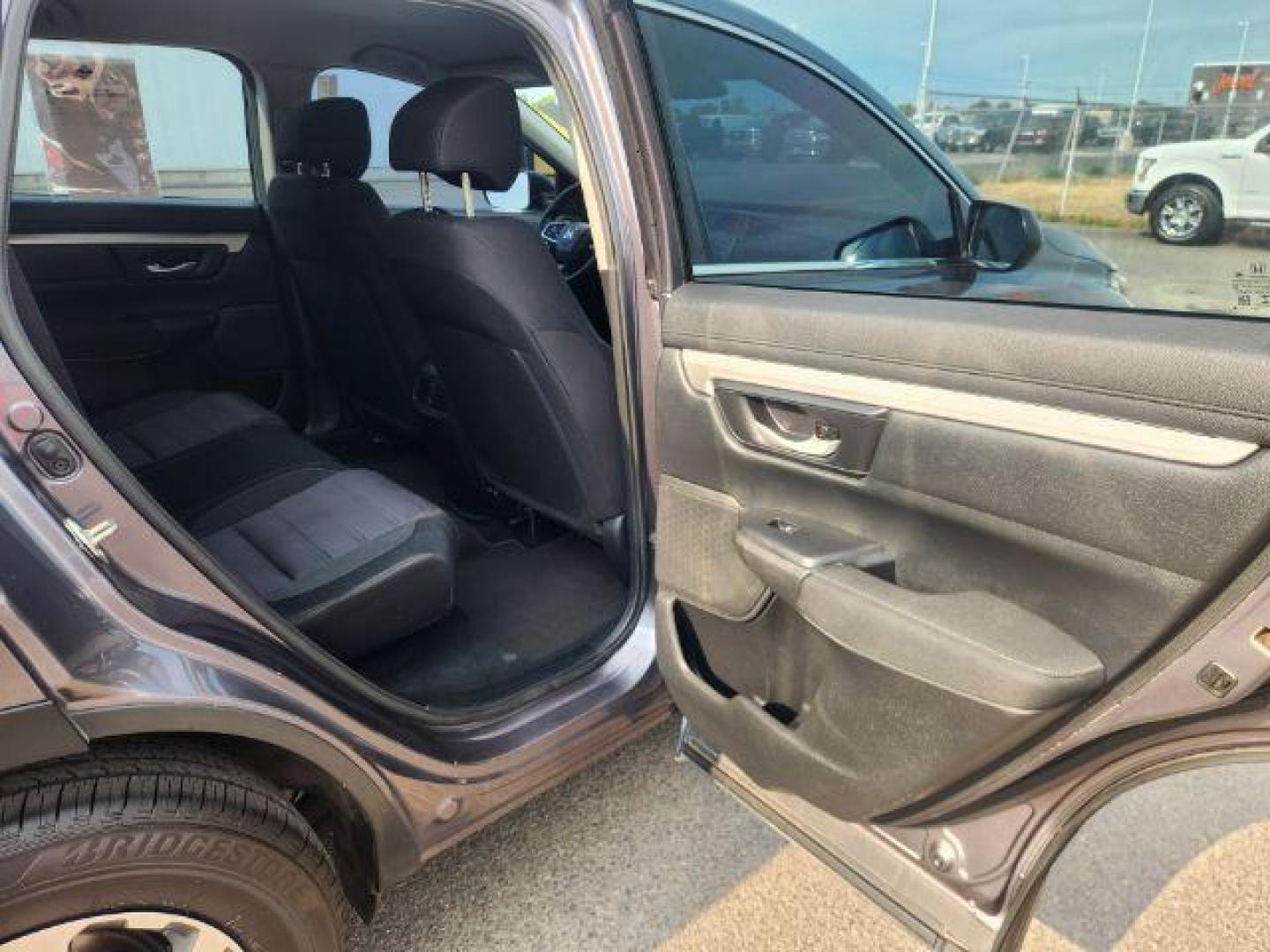 2020 GRAY /Black Honda CR-V (2HKRW1H27LH) with an 15L I-4 gasoline direct injection engine, Automatic transmission, located at 1175 N Woodruff Ave, Idaho Falls, ID, 83401, 43.506901, -111.999657 - At Timberline Auto, finding a great deal on your next vehicle is always easy! Our experienced sales staff's goal is to help find you the right vehicle at the right price! Our knowledgeable finance department has options for almost any credit score. We offer extended service contract options to prote - Photo#41