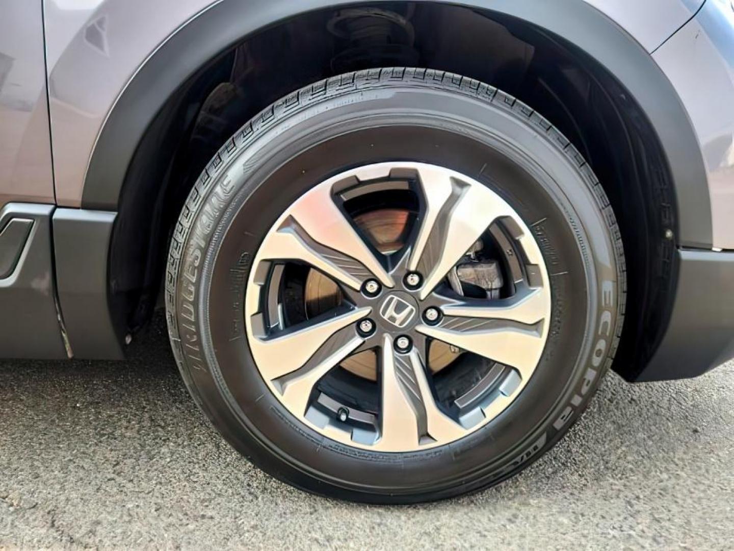 2020 GRAY /Black Honda CR-V (2HKRW1H27LH) with an 15L I-4 gasoline direct injection engine, Automatic transmission, located at 1175 N Woodruff Ave, Idaho Falls, ID, 83401, 43.506901, -111.999657 - At Timberline Auto, finding a great deal on your next vehicle is always easy! Our experienced sales staff's goal is to help find you the right vehicle at the right price! Our knowledgeable finance department has options for almost any credit score. We offer extended service contract options to prote - Photo#8
