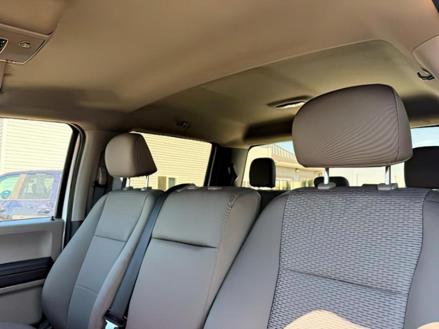 2022 Oxford White /Medium Earth Gray Ford F-250 (1FT7W2B66NE) with an 62L V-8 variable valve control engine, Automatic transmission, located at 1175 N Woodruff Ave, Idaho Falls, ID, 83401, 43.506901, -111.999657 - At Timberline Auto, finding a great deal on your next vehicle is always easy! Our experienced sales staff's goal is to help find you the right vehicle at the right price! Our knowledgeable finance department has options for almost any credit score. We offer extended service contract options to prote - Photo#18