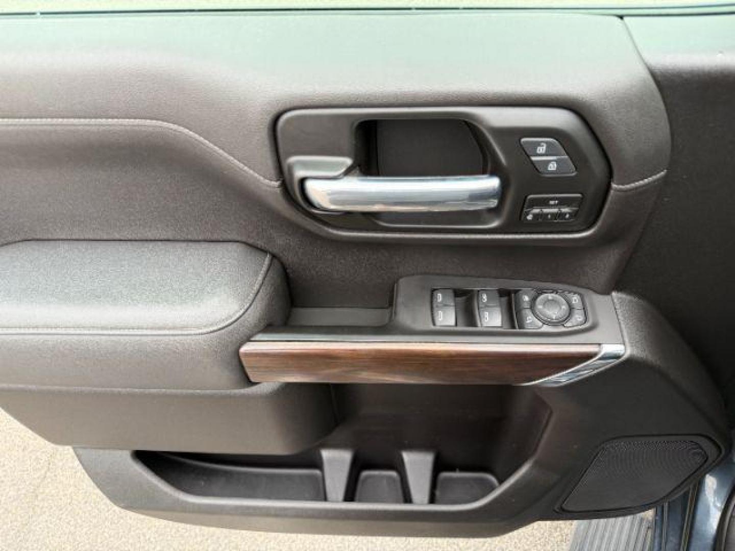 2020 GRAY /Jet Black GMC Sierra 1500 (1GTU9DETXLZ) with an Duramax 3L I-6 diesel direct injection engine, Automatic transmission, located at 1175 N Woodruff Ave, Idaho Falls, ID, 83401, 43.506901, -111.999657 - At Timberline Auto, finding a great deal on your next vehicle is always easy! Our experienced sales staff's goal is to help find you the right vehicle at the right price! Our knowledgeable finance department has options for almost any credit score. We offer extended service contract options to prote - Photo#45