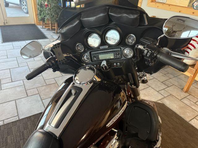 2011 BROWN Harley-Davidson Electra Glide Ultra Limited (1HD1KEM12BB) , Manual transmission, located at 1175 N Woodruff Ave, Idaho Falls, ID, 83401, 43.506901, -111.999657 - REDUCED PRICE!! Turn every highway into an adventure with this 2011 Harley-Davidson Electra Glide Limited! Built for riders who demand comfort, power, and iconic Harley-Davidson style, this touring bike is ready to hit the open road. - Powerful Harley-Davidson V-Twin Engine - Premium Touring Comfo - Photo#9
