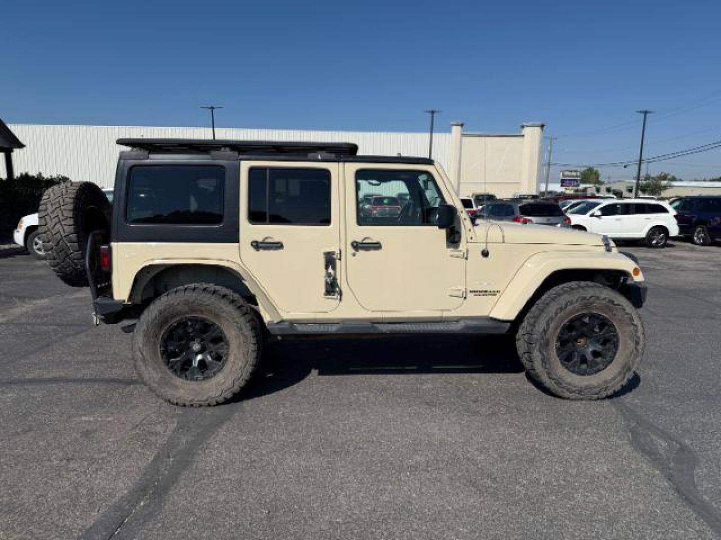 2012 TAN /CLOTH Jeep WRANGLER (1C4BJWEG2CL) with an 36 engine, Manual transmission, located at 1175 N Woodruff Ave, Idaho Falls, ID, 83401, 43.506901, -111.999657 - At Timberline Auto, finding a great deal on your next vehicle is always easy! Our experienced sales staff's goal is to help find you the right vehicle at the right price! Our knowledgeable finance department has options for almost any credit score. We offer extended service contract options to prote - Photo#25