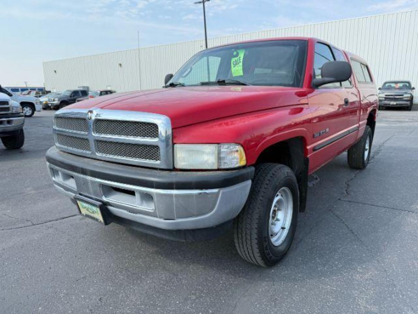 2001 RED /Mist Gray Cloth Dodge Ram 1500 (3B7HF13Y81G) with an 52L V8 OHV 16V engine, Automatic transmission, located at 1175 N Woodruff Ave, Idaho Falls, ID, 83401, 43.506901, -111.999657 - At Timberline Auto, finding a great deal on your next vehicle is always easy! Our experienced sales staff's goal is to help find you the right vehicle at the right price! Our knowledgeable finance department has options for almost any credit score. We offer extended service contract options to prote - Photo#0