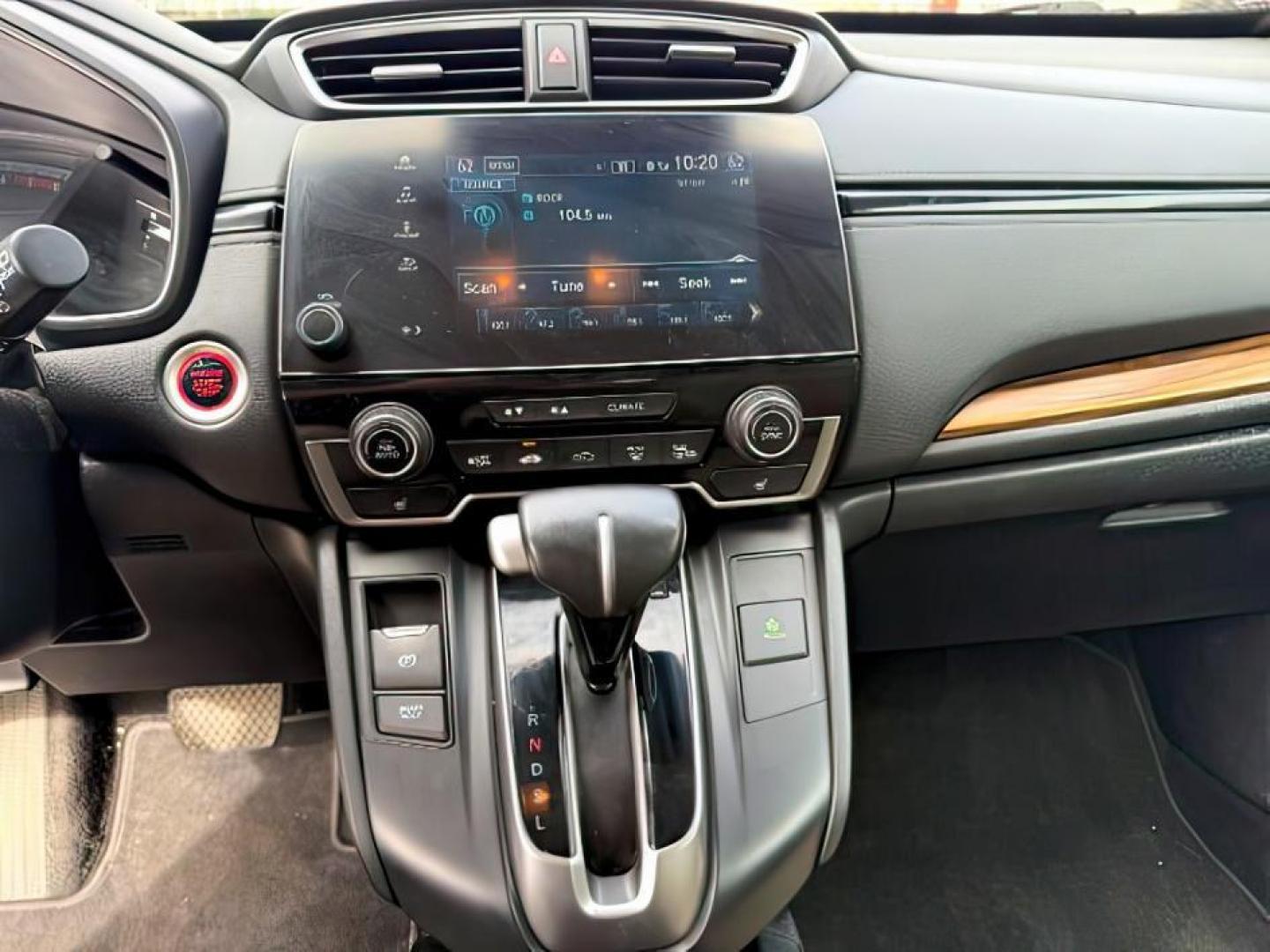 2017 Basque Red Pearl II /Ivory Honda CR-V (5J6RW2H83HL) with an 15L I-4 gasoline direct injection engine, Automatic transmission, located at 1175 N Woodruff Ave, Idaho Falls, ID, 83401, 43.506901, -111.999657 - At Timberline Auto, finding a great deal on your next vehicle is always easy! Our experienced sales staff's goal is to help find you the right vehicle at the right price! Our knowledgeable finance department has options for almost any credit score. We offer extended service contract options to prote - Photo#15