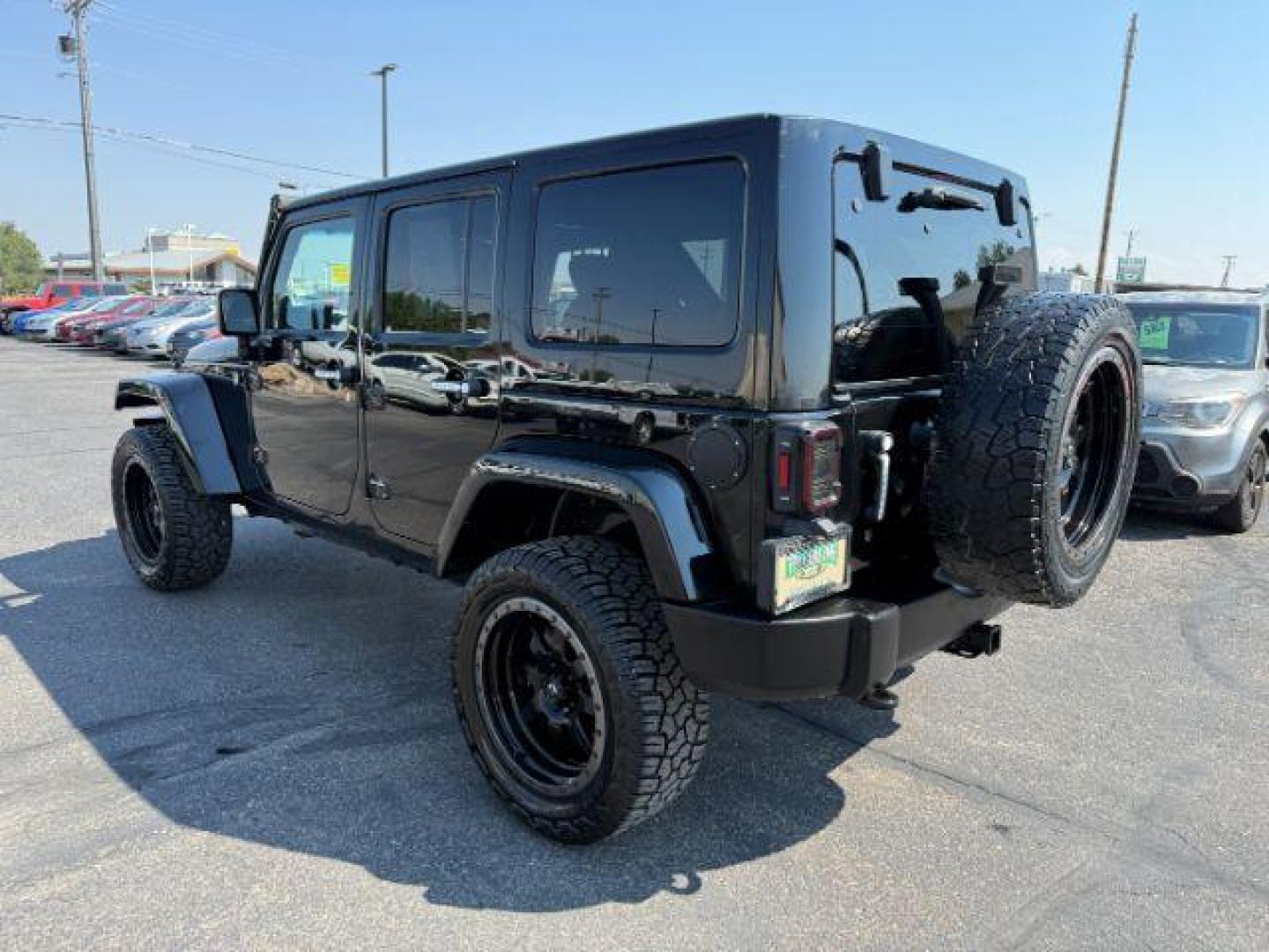 2013 BLACK /CLOTH Jeep Wrangler Unlimited (1C4HJWEG7DL) with an V6 engine, Automatic transmission, located at 1175 N Woodruff Ave, Idaho Falls, ID, 83401, 43.506901, -111.999657 - At Timberline Auto, finding a great deal on your next vehicle is always easy! Our experienced sales staff's goal is to help find you the right vehicle at the right price! Our knowledgeable finance department has options for almost any credit score. We offer extended service contract options to prote - Photo#24