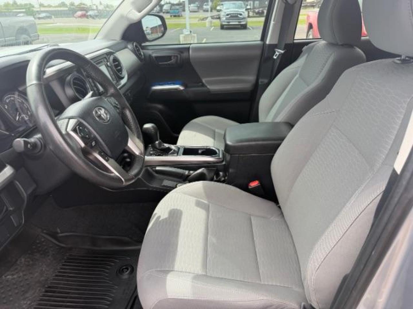 2017 SILVER /CLOTH Toyota Tacoma (3TMCZ5AN1HM) with an 35 engine, Automatic transmission, located at 1175 N Woodruff Ave, Idaho Falls, ID, 83401, 43.506901, -111.999657 - At Timberline Auto, finding a great deal on your next vehicle is always easy! Our experienced sales staff's goal is to help find you the right vehicle at the right price! Our knowledgeable finance department has options for almost any credit score. We offer extended service contract options to prote - Photo#27