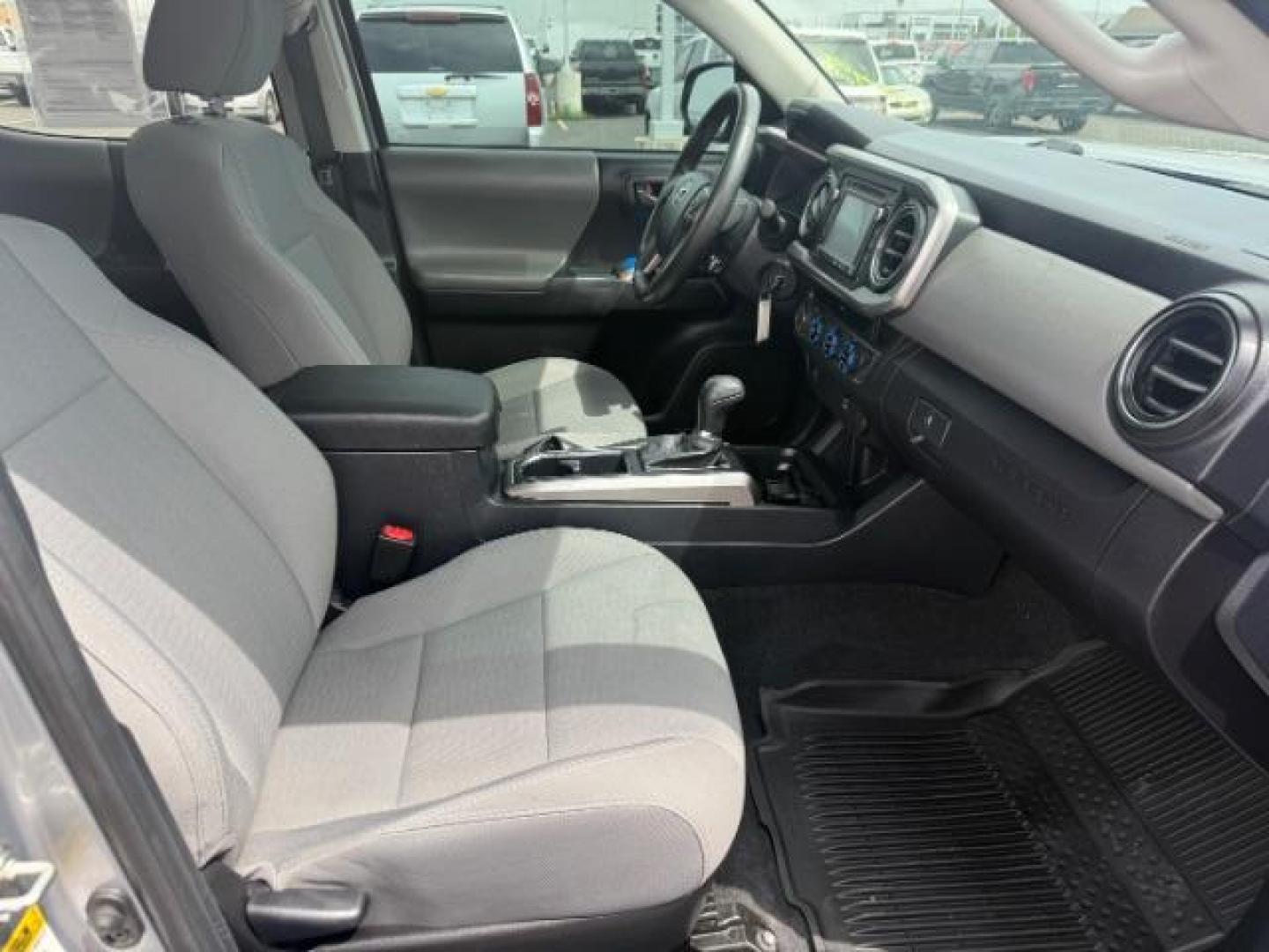 2017 SILVER /CLOTH Toyota Tacoma (3TMCZ5AN1HM) with an 35 engine, Automatic transmission, located at 1175 N Woodruff Ave, Idaho Falls, ID, 83401, 43.506901, -111.999657 - At Timberline Auto, finding a great deal on your next vehicle is always easy! Our experienced sales staff's goal is to help find you the right vehicle at the right price! Our knowledgeable finance department has options for almost any credit score. We offer extended service contract options to prote - Photo#30