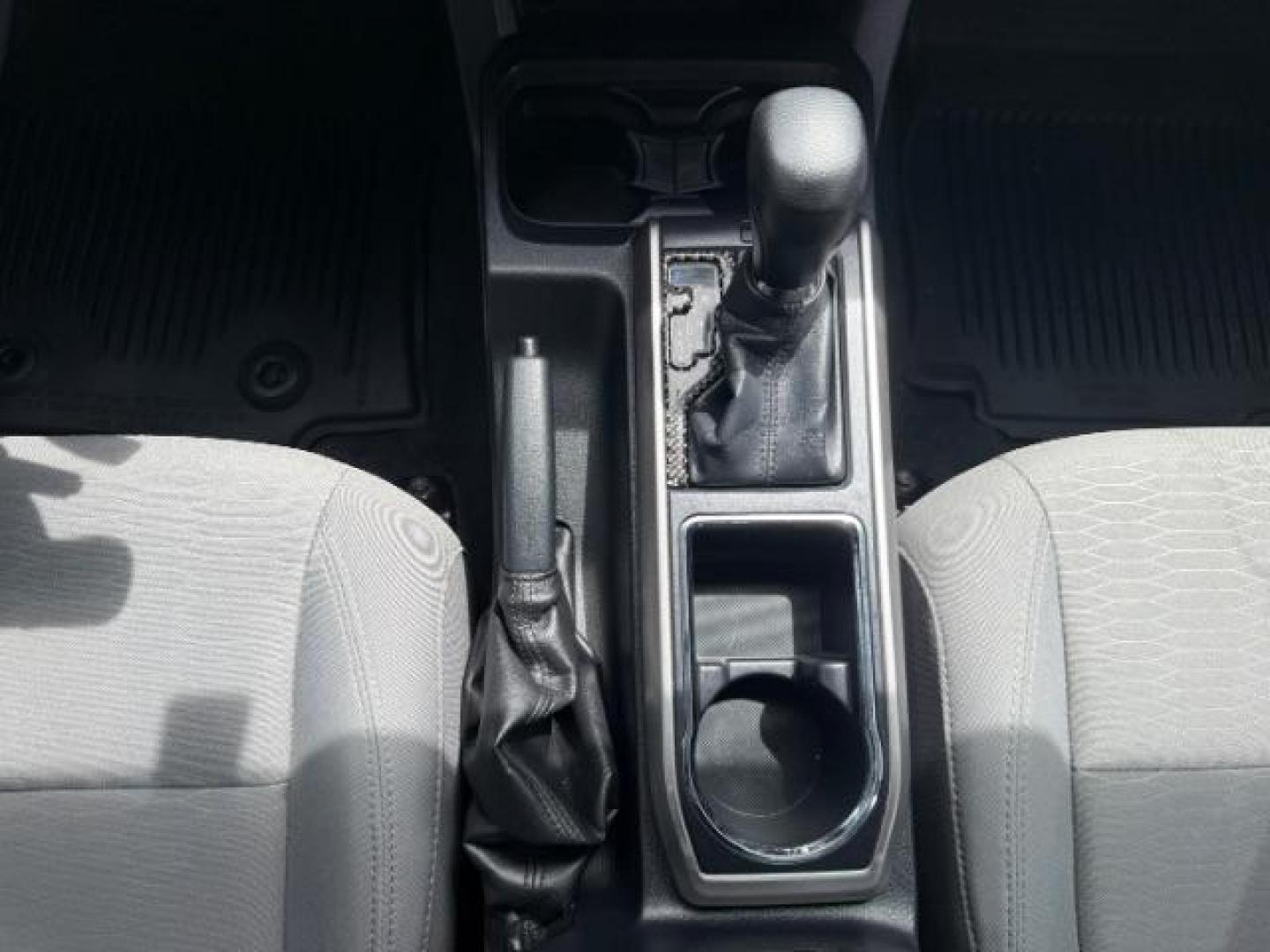 2017 SILVER /CLOTH Toyota Tacoma (3TMCZ5AN1HM) with an 35 engine, Automatic transmission, located at 1175 N Woodruff Ave, Idaho Falls, ID, 83401, 43.506901, -111.999657 - At Timberline Auto, finding a great deal on your next vehicle is always easy! Our experienced sales staff's goal is to help find you the right vehicle at the right price! Our knowledgeable finance department has options for almost any credit score. We offer extended service contract options to prote - Photo#38