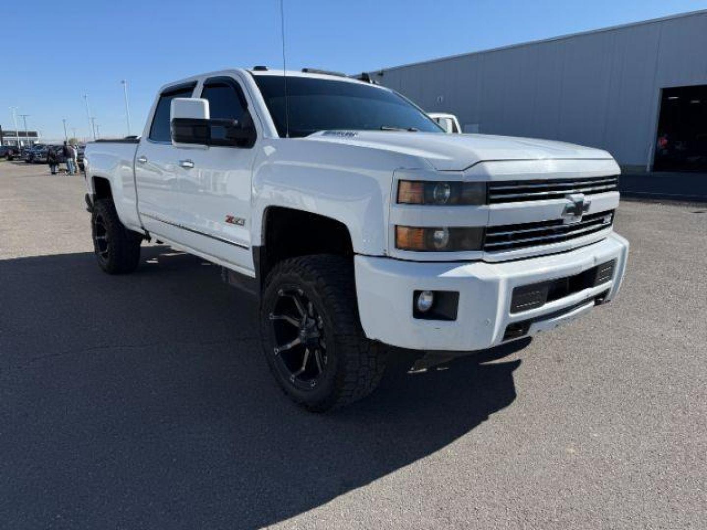 2016 WHITE /LEATHER Chevrolet Silverado 3500HD (1GC4K0C81GF) with an 66 engine, Automatic transmission, located at 1175 N Woodruff Ave, Idaho Falls, ID, 83401, 43.506901, -111.999657 - At Timberline Auto, finding a great deal on your next vehicle is always easy! Our experienced sales staff's goal is to help find you the right vehicle at the right price! Our knowledgeable finance department has options for almost any credit score. We offer extended service contract options to prote - Photo#31