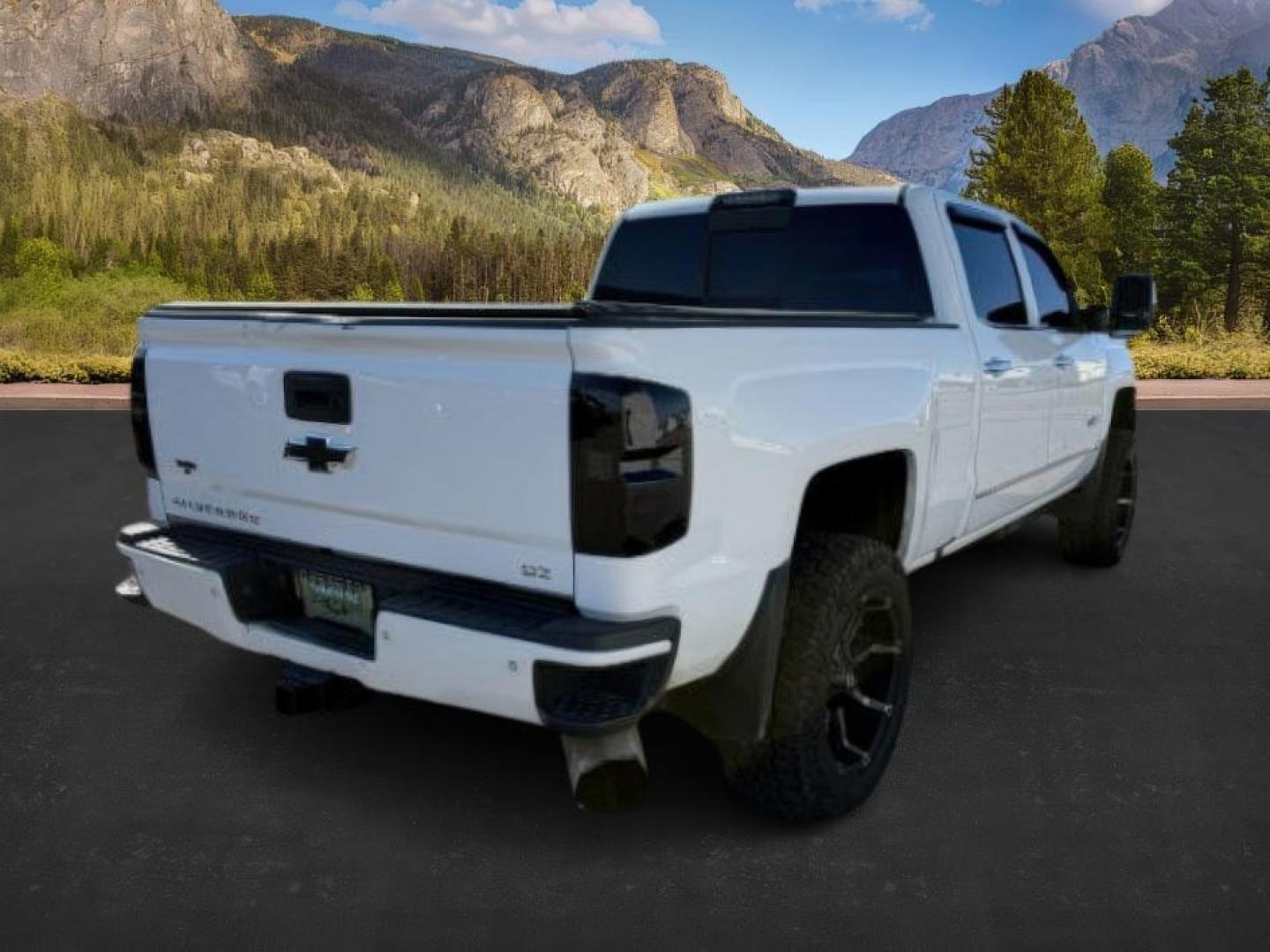 2016 WHITE /LEATHER Chevrolet Silverado 3500HD (1GC4K0C81GF) with an 66 engine, Automatic transmission, located at 1175 N Woodruff Ave, Idaho Falls, ID, 83401, 43.506901, -111.999657 - At Timberline Auto, finding a great deal on your next vehicle is always easy! Our experienced sales staff's goal is to help find you the right vehicle at the right price! Our knowledgeable finance department has options for almost any credit score. We offer extended service contract options to prote - Photo#5