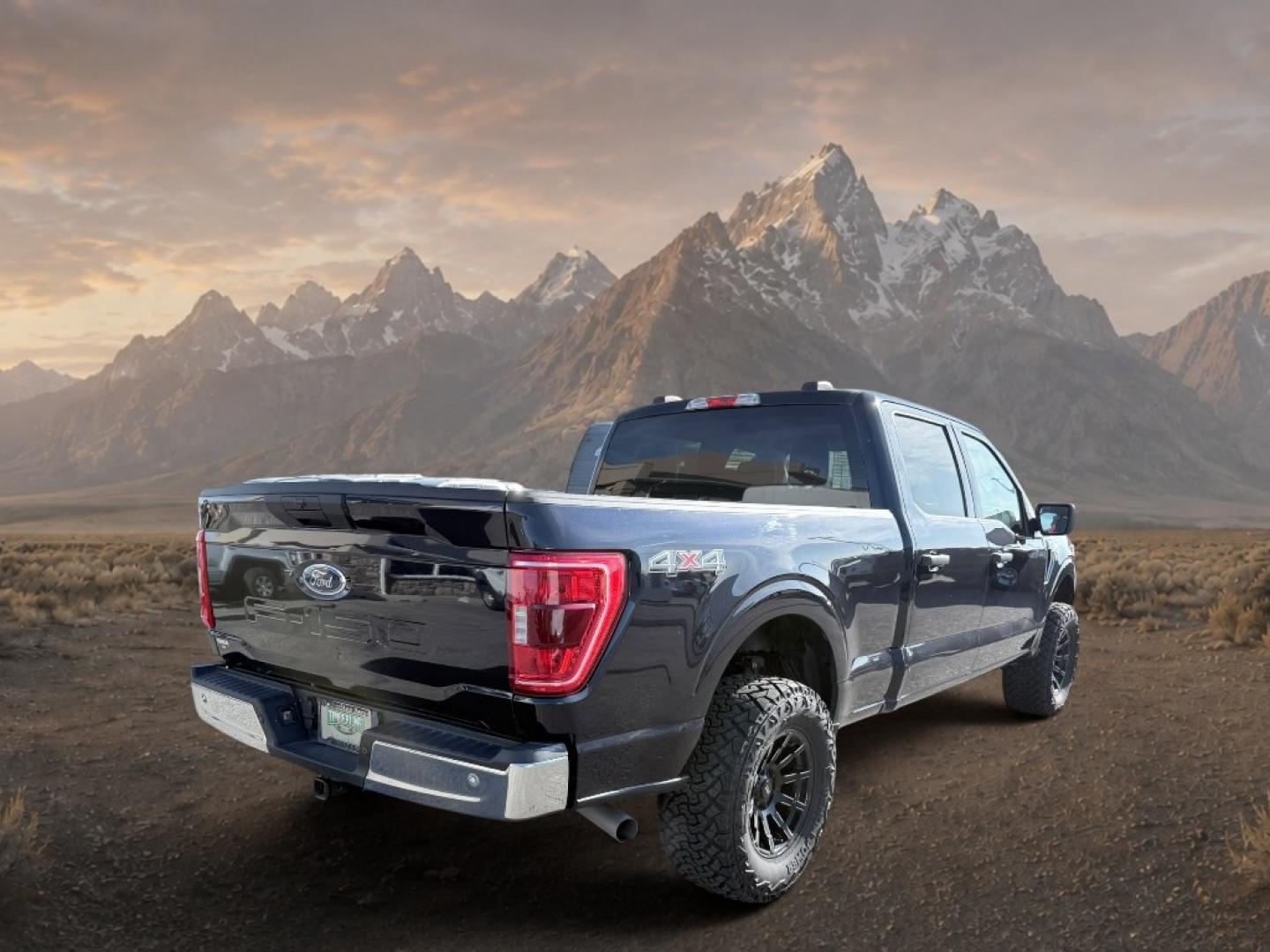2023 Antimatter Blue Metallic /Black w/Medium Dark Slate Ford F-150 XLT (1FTFW1E53PK) with an V8, 5.0L engine, 10-speed automatic transmission, located at 1175 N Woodruff Ave, Idaho Falls, ID, 83401, 43.506901, -111.999657 - <b>Vehicle Details</b><br>This pre-owned 2023 Ford F-150 XLT is a standout pickup truck for drivers who want proven capability, modern comfort, and legendary Ford toughness. With only 37,317 miles, this Ford F-150 has plenty of road ahead and is ready to handle your next job, weekend project, or adv- Photo#4