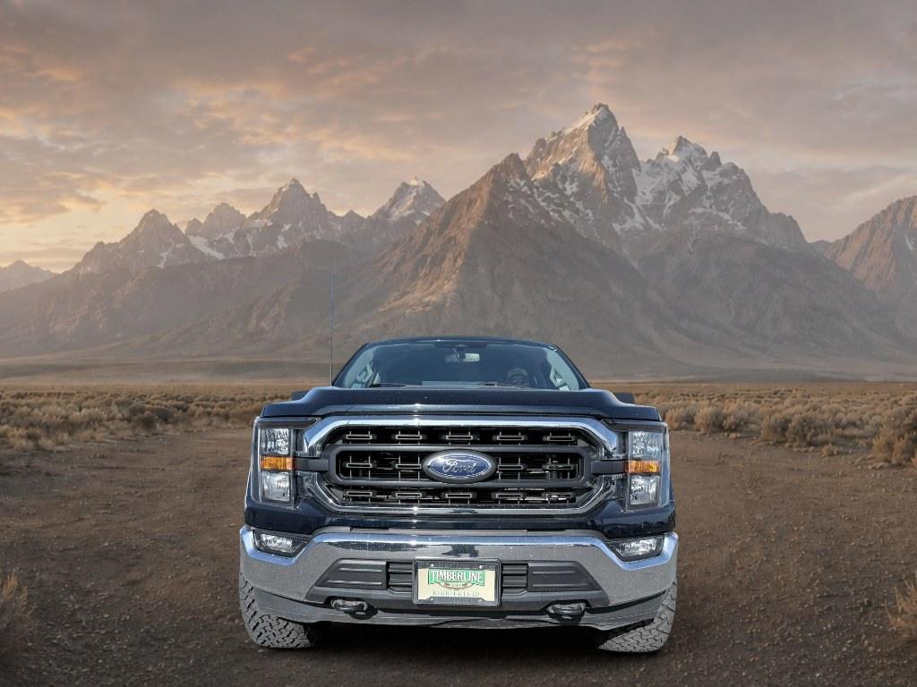 2023 Antimatter Blue Metallic /Black w/Medium Dark Slate Ford F-150 XLT (1FTFW1E53PK) with an V8, 5.0L engine, 10-speed automatic transmission, located at 1175 N Woodruff Ave, Idaho Falls, ID, 83401, 43.506901, -111.999657 - <b>Vehicle Details</b><br>This pre-owned 2023 Ford F-150 XLT is a standout pickup truck for drivers who want proven capability, modern comfort, and legendary Ford toughness. With only 37,317 miles, this Ford F-150 has plenty of road ahead and is ready to handle your next job, weekend project, or adv- Photo#7