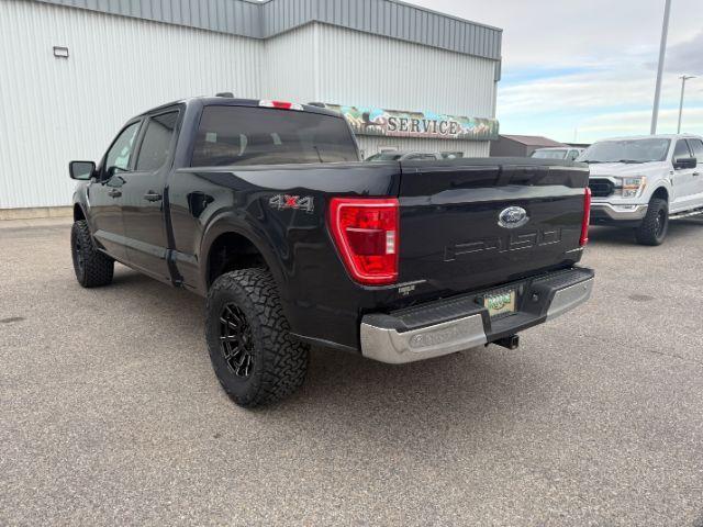 2023 BLUE /BLACK Ford F-150 XLT (1FTFW1E53PK) with an 5.0L engine, AUTO transmission, located at 1235 N Woodruff Ave., Idaho Falls, 83401, (208) 523-1053, 43.507172, -112.000488 - At Timberline Auto, finding a great deal on your next vehicle is always easy! Our experienced sales staff's goal is to help find you the right vehicle at the right price! Our knowledgeable finance department has options for almost any credit score. We offer extended service contract options to prote - Photo#24