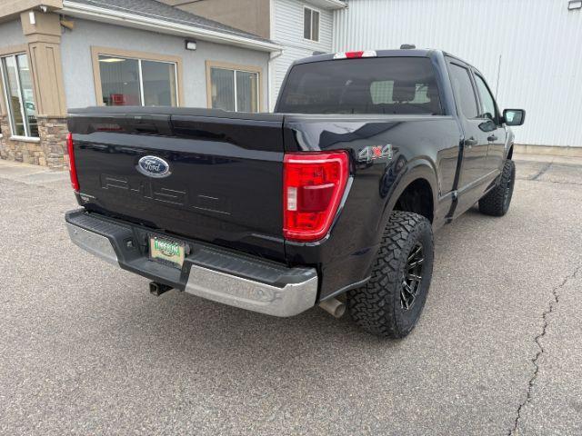 2023 BLUE /BLACK Ford F-150 XLT (1FTFW1E53PK) with an 5.0L engine, AUTO transmission, located at 1235 N Woodruff Ave., Idaho Falls, 83401, (208) 523-1053, 43.507172, -112.000488 - At Timberline Auto, finding a great deal on your next vehicle is always easy! Our experienced sales staff's goal is to help find you the right vehicle at the right price! Our knowledgeable finance department has options for almost any credit score. We offer extended service contract options to prote - Photo#27