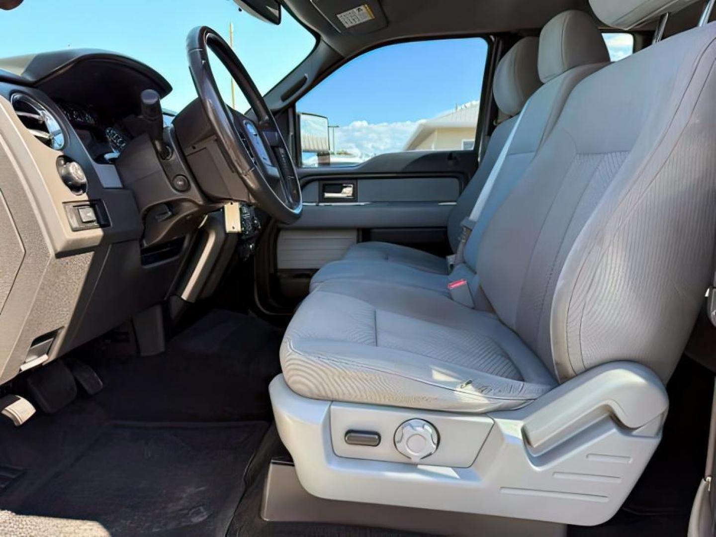 2013 Oxford White /Steel Gray Ford F-150 (1FTFX1ET2DK) with an EcoBoost 35L V-6 gasoline direct injection engine, Automatic transmission, located at 1175 N Woodruff Ave, Idaho Falls, ID, 83401, 43.506901, -111.999657 - At Timberline Auto, finding a great deal on your next vehicle is always easy! Our experienced sales staff's goal is to help find you the right vehicle at the right price! Our knowledgeable finance department has options for almost any credit score. We offer extended service contract options to prote - Photo#10