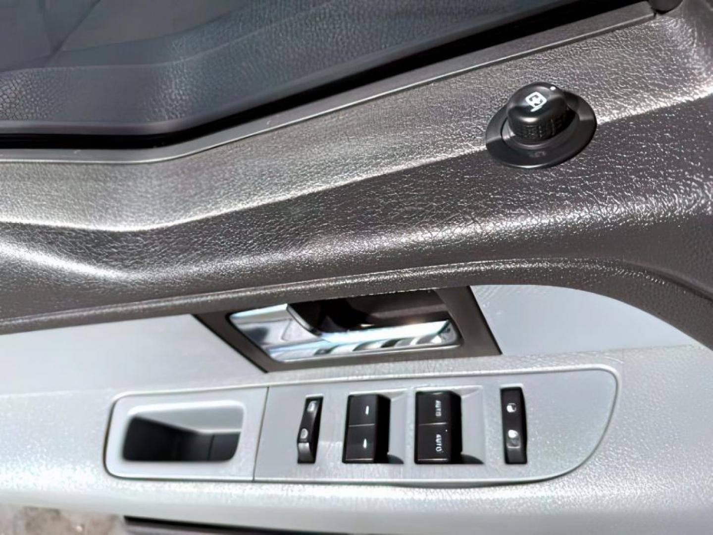 2013 Oxford White /Steel Gray Ford F-150 (1FTFX1ET2DK) with an EcoBoost 35L V-6 gasoline direct injection engine, Automatic transmission, located at 1175 N Woodruff Ave, Idaho Falls, ID, 83401, 43.506901, -111.999657 - At Timberline Auto, finding a great deal on your next vehicle is always easy! Our experienced sales staff's goal is to help find you the right vehicle at the right price! Our knowledgeable finance department has options for almost any credit score. We offer extended service contract options to prote - Photo#17