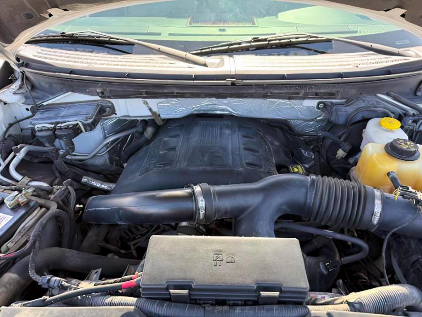 2013 Oxford White /Steel Gray Ford F-150 (1FTFX1ET2DK) with an EcoBoost 35L V-6 gasoline direct injection engine, Automatic transmission, located at 1175 N Woodruff Ave, Idaho Falls, ID, 83401, 43.506901, -111.999657 - At Timberline Auto, finding a great deal on your next vehicle is always easy! Our experienced sales staff's goal is to help find you the right vehicle at the right price! Our knowledgeable finance department has options for almost any credit score. We offer extended service contract options to prote - Photo#20