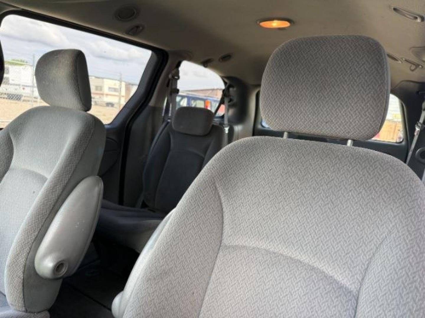 2005 Bright Silver Metallic Clearcoat /Medium Slate Gray Chrysler Town Country (2C4GP44R45R) with an 33L V-6 regular unleaded engine, Automatic transmission, located at 1175 N Woodruff Ave, Idaho Falls, ID, 83401, 43.506901, -111.999657 - At Timberline Auto, finding a great deal on your next vehicle is always easy! Our experienced sales staff's goal is to help find you the right vehicle at the right price! Our knowledgeable finance department has options for almost any credit score. We offer extended service contract options to prote - Photo#35