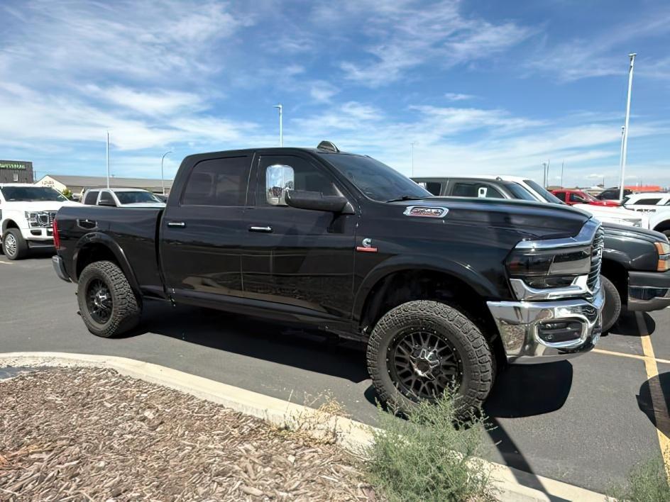 photo of 2020 Ram 2500 Laramie Crew Cab 4X4 6'4 Box