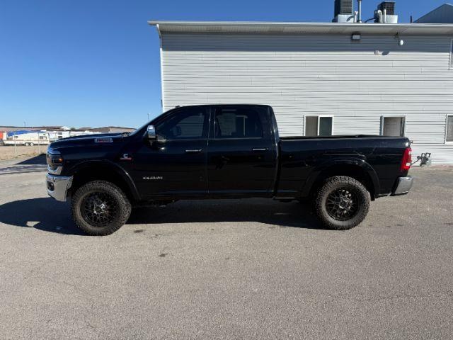 2020 BLACK /Black Ram 2500 Laramie Crew Cab 4X4 6'4 Box (3C6UR5FL8LG) with an Cummins 6.7L I-6 diesel direct injection engine, AUTOMATIC transmission, located at 1235 N Woodruff Ave., Idaho Falls, 83401, (208) 523-1053, 43.507172, -112.000488 - If you're looking for a heavy-duty truck that delivers legendary power, premium comfort, and rugged capability, this 2020 RAM 2500 Laramie Crew Cab checks every box. Powered by the renowned 6.7L Cummins Turbo Diesel, this truck is built to handle tough jobs, heavy towing, and long highway drives wi - Photo#26