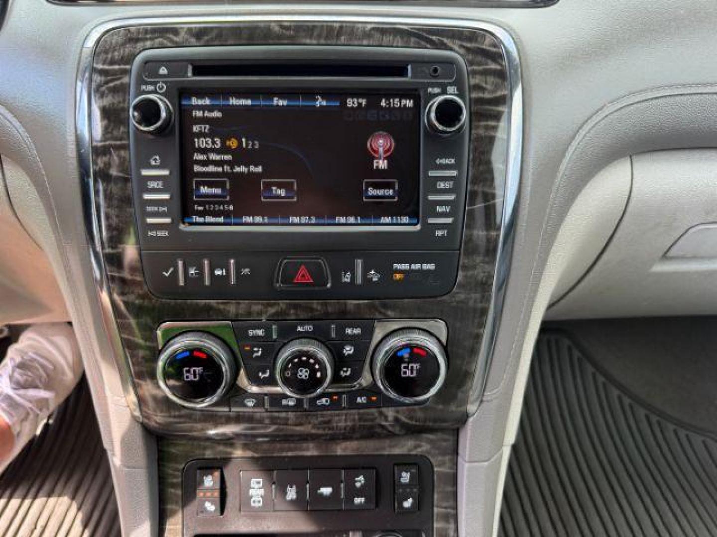 2014 White Opal /Titanium Buick Enclave (5GAKVCKD9EJ) with an 36L V-6 gasoline direct injection engine, Automatic transmission, located at 1175 N Woodruff Ave, Idaho Falls, ID, 83401, 43.506901, -111.999657 - At Timberline Auto, finding a great deal on your next vehicle is always easy! Our experienced sales staff's goal is to help find you the right vehicle at the right price! Our knowledgeable finance department has options for almost any credit score. We offer extended service contract options to prote - Photo#15