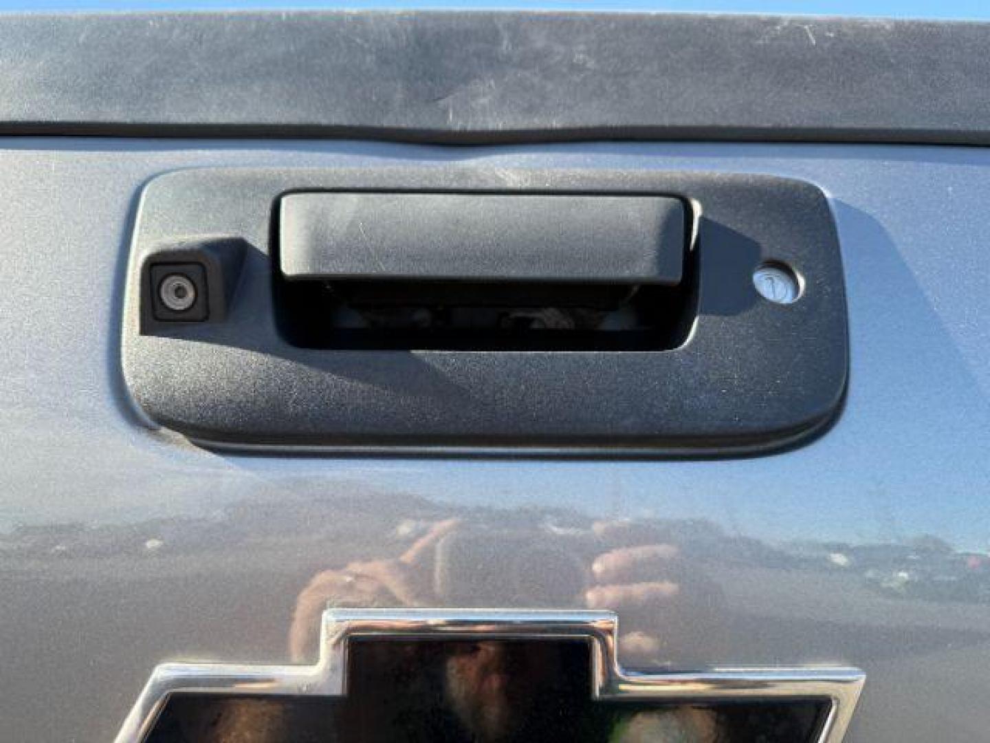 2013 Graystone Metallic /Ebony Chevrolet Silverado 2500HD (1GC2KXCG2DZ) with an Vortec 6L V-8 variable valve control engine, Automatic transmission, located at 1175 N Woodruff Ave, Idaho Falls, ID, 83401, 43.506901, -111.999657 - At Timberline Auto, finding a great deal on your next vehicle is always easy! Our experienced sales staff's goal is to help find you the right vehicle at the right price! Our knowledgeable finance department has options for almost any credit score. We offer extended service contract options to prote - Photo#25