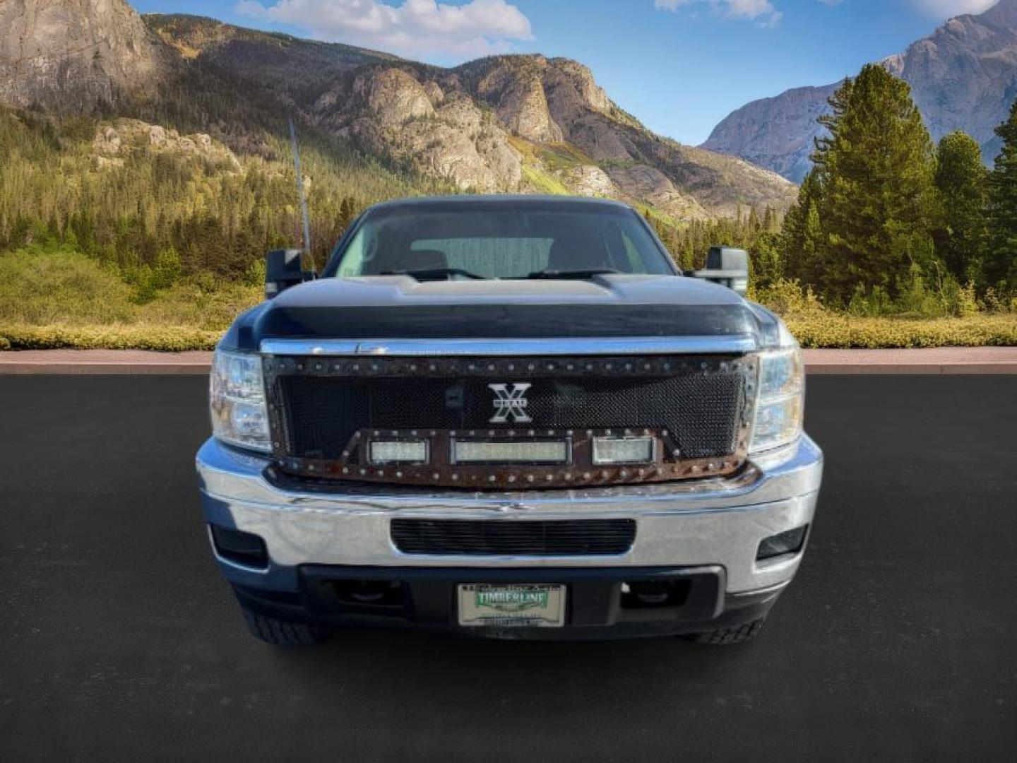2013 Graystone Metallic /Ebony Chevrolet Silverado 2500HD (1GC2KXCG2DZ) with an Vortec 6L V-8 variable valve control engine, Automatic transmission, located at 1175 N Woodruff Ave, Idaho Falls, ID, 83401, 43.506901, -111.999657 - At Timberline Auto, finding a great deal on your next vehicle is always easy! Our experienced sales staff's goal is to help find you the right vehicle at the right price! Our knowledgeable finance department has options for almost any credit score. We offer extended service contract options to prote - Photo#9