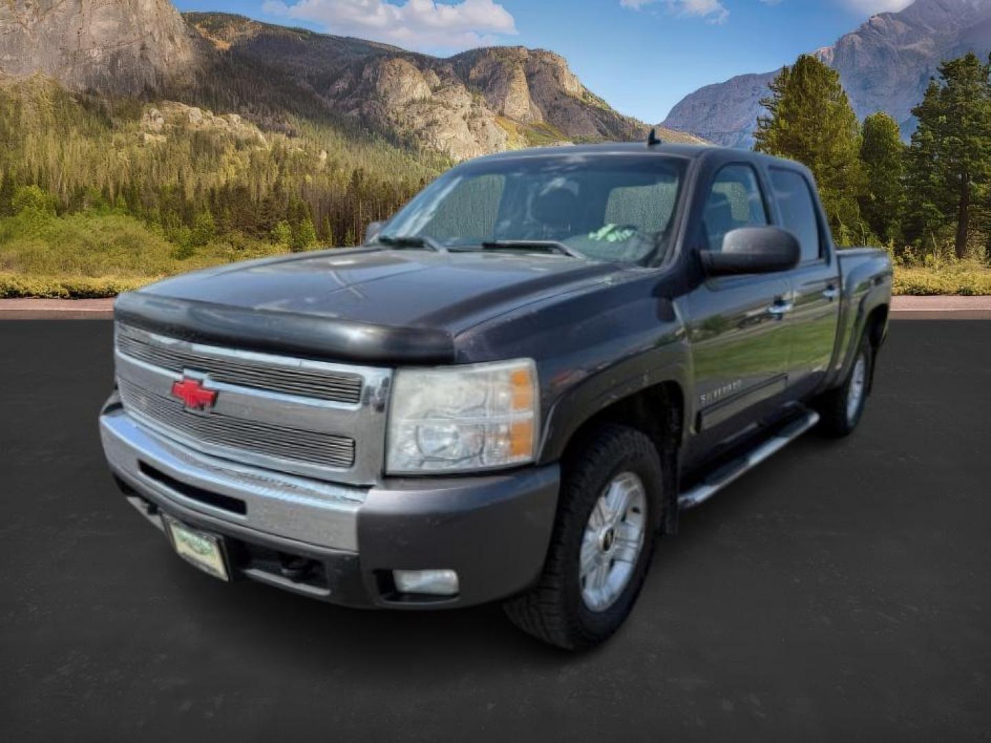 2010 GRAY /LEATHER Chevrolet Silverado 1500 (3GCRKSE39AG) with an 53L V8 engine, Automatic transmission, located at 1175 N Woodruff Ave, Idaho Falls, ID, 83401, 43.506901, -111.999657 - At Timberline Auto, finding a great deal on your next vehicle is always easy! Our experienced sales staff's goal is to help find you the right vehicle at the right price! Our knowledgeable finance department has options for almost any credit score. We offer extended service contract options to prote - Photo#0