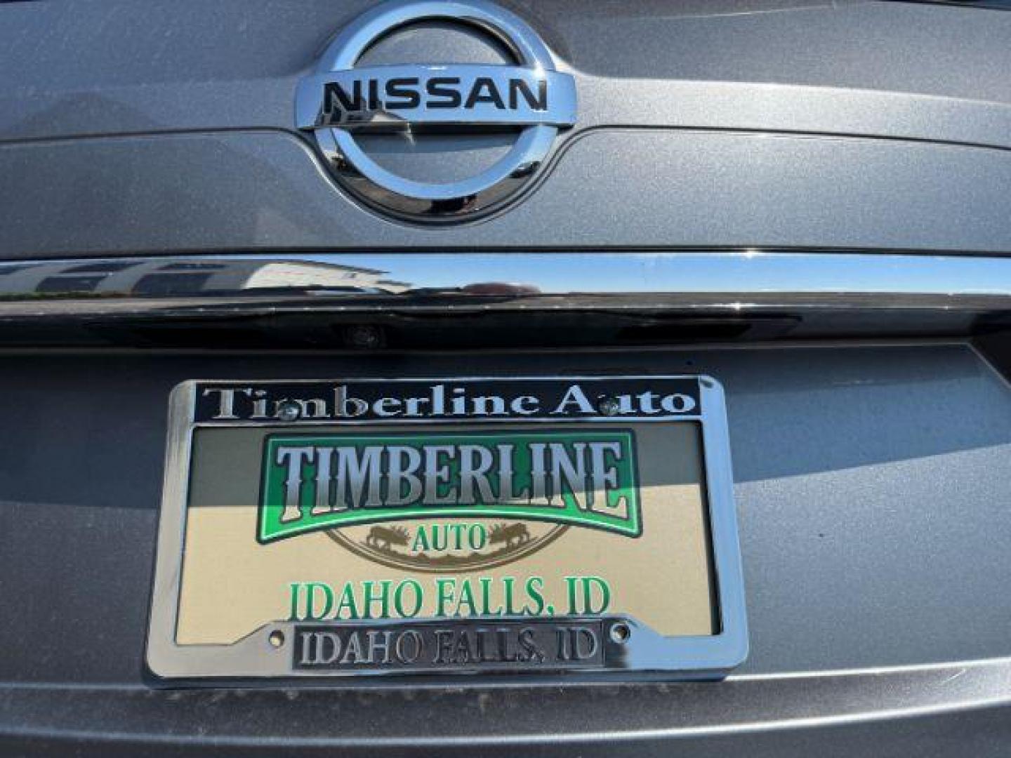 2017 GRAY /CLOTH Nissan Rogue (JN8AT2MV0HW) , Automatic transmission, located at 1175 N Woodruff Ave, Idaho Falls, ID, 83401, 43.506901, -111.999657 - At Timberline Auto, finding a great deal on your next vehicle is always easy! Our experienced sales staff's goal is to help find you the right vehicle at the right price! Our knowledgeable finance department has options for almost any credit score. We offer extended service contract options to prote - Photo#26