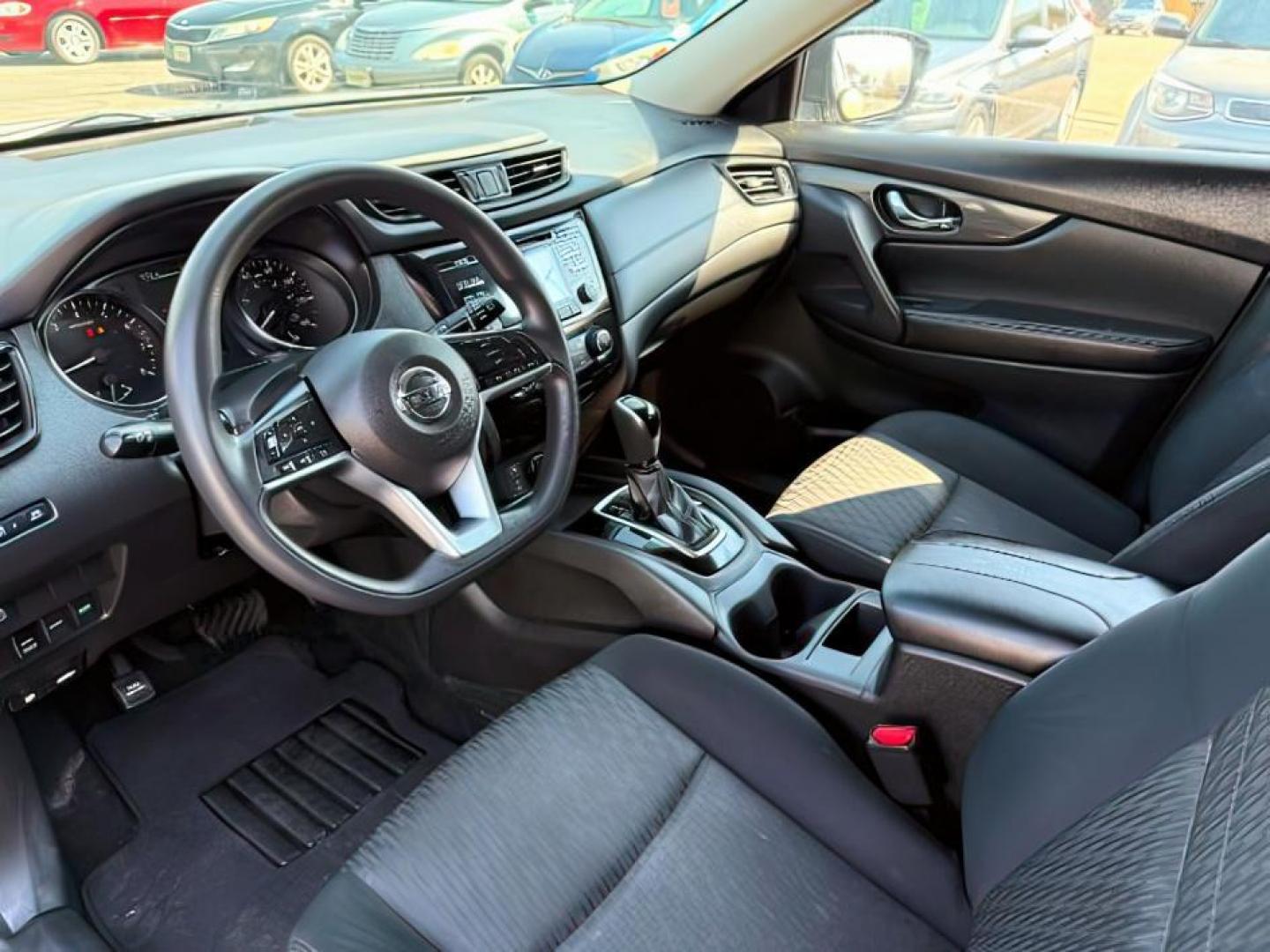 2017 GRAY /CLOTH Nissan Rogue (JN8AT2MV0HW) , Automatic transmission, located at 1175 N Woodruff Ave, Idaho Falls, ID, 83401, 43.506901, -111.999657 - At Timberline Auto, finding a great deal on your next vehicle is always easy! Our experienced sales staff's goal is to help find you the right vehicle at the right price! Our knowledgeable finance department has options for almost any credit score. We offer extended service contract options to prote - Photo#13