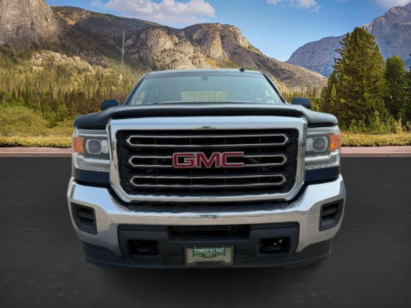 2018 BLUE /Jet Black GMC Sierra 2500HD (1GT12SEG9JF) with an Vortec 6L V-8 variable valve control engine, Automatic transmission, located at 1175 N Woodruff Ave, Idaho Falls, ID, 83401, 43.506901, -111.999657 - At Timberline Auto, finding a great deal on your next vehicle is always easy! Our experienced sales staff's goal is to help find you the right vehicle at the right price! Our knowledgeable finance department has options for almost any credit score. We offer extended service contract options to prote - Photo#8