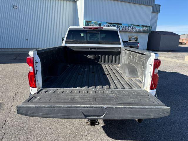 2021 Summit White /Jet Black Chevrolet Silverado 3500HD (1GC4YUEY4MF) with an Duramax 66L V-8 diesel direct injection engine, Automatic transmission, located at 1175 N Woodruff Ave, Idaho Falls, ID, 83401, 43.506901, -111.999657 - At Timberline Auto, finding a great deal on your next vehicle is always easy! Our experienced sales staff's goal is to help find you the right vehicle at the right price! Our knowledgeable finance department has options for almost any credit score. We offer extended service contract options to prote - Photo#31