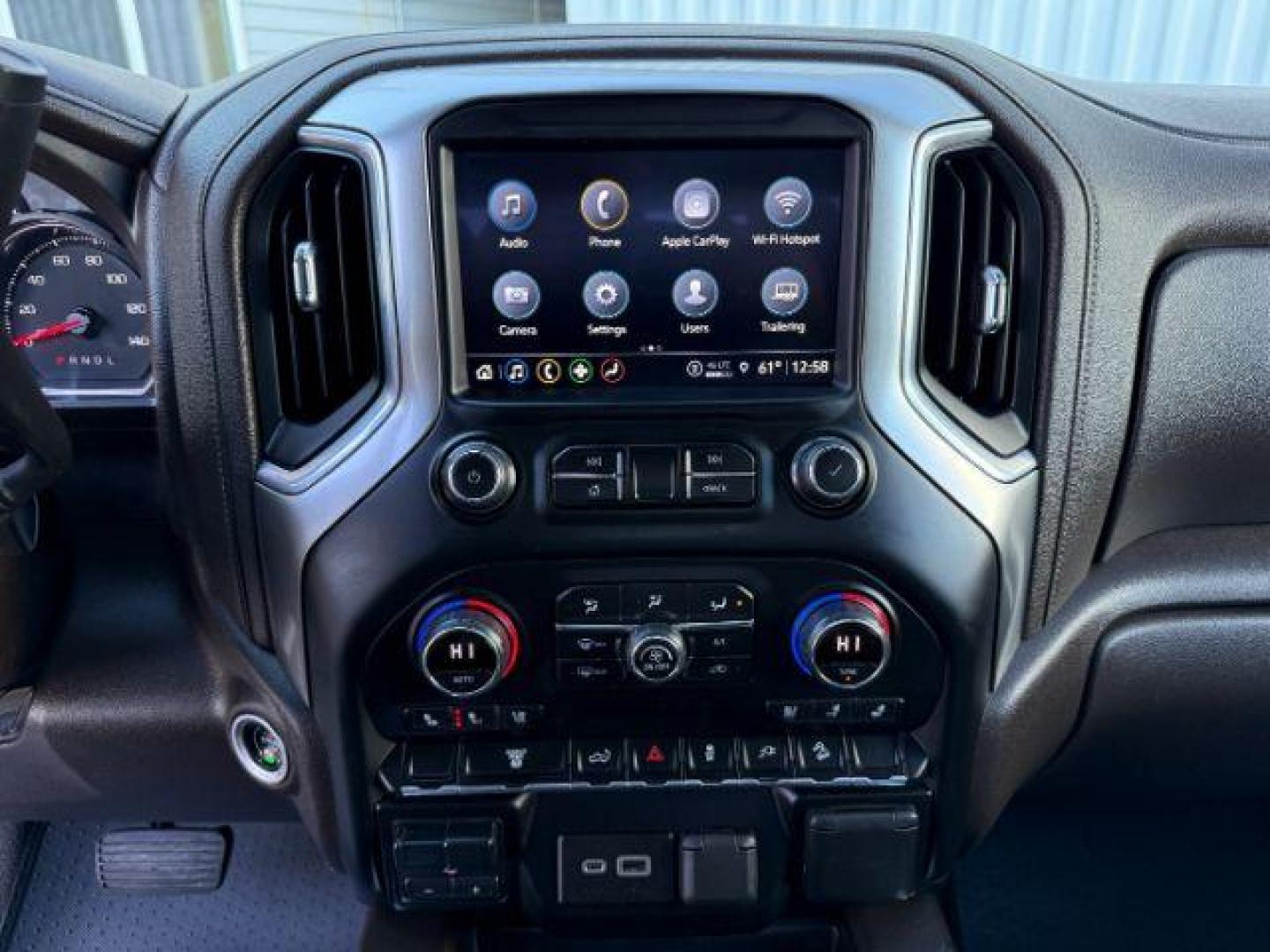 2021 Summit White /Jet Black Chevrolet Silverado 3500HD (1GC4YUEY4MF) with an Duramax 66L V-8 diesel direct injection engine, Automatic transmission, located at 1175 N Woodruff Ave, Idaho Falls, ID, 83401, 43.506901, -111.999657 - At Timberline Auto, finding a great deal on your next vehicle is always easy! Our experienced sales staff's goal is to help find you the right vehicle at the right price! Our knowledgeable finance department has options for almost any credit score. We offer extended service contract options to prote - Photo#41