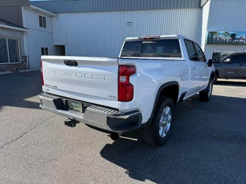 2021 Iridescent Pearl Tricoat /Gideon/Very Dark Atmosphere Chevrolet Silverado LTZ (1GC4YUEY4MF) with an V8, 6.6L engine, 10-speed automatic transmission, located at 1175 N Woodruff Ave, Idaho Falls, ID, 83401, 43.506901, -111.999657 - <b>Vehicle Details</b><br>Discover exceptional capability and premium comfort in this pre-owned 2021 Chevrolet Silverado 3500 LTZ 4WD, now available in Idaho Falls, ID. Powered by a robust V8 6.6L Diesel engine, this heavy-duty pickup is built to handle demanding towing, hauling, and everyday drivin- Photo#6
