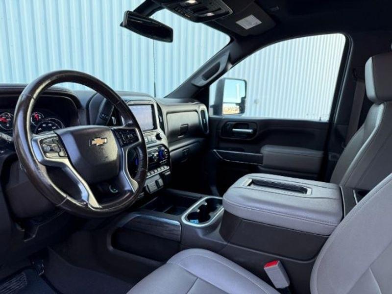 2021 Iridescent Pearl Tricoat /Gideon/Very Dark Atmosphere Chevrolet Silverado LTZ (1GC4YUEY4MF) with an V8, 6.6L engine, 10-speed automatic transmission, located at 1175 N Woodruff Ave, Idaho Falls, ID, 83401, 43.506901, -111.999657 - <b>Vehicle Details</b><br>Discover exceptional capability and premium comfort in this pre-owned 2021 Chevrolet Silverado 3500 LTZ 4WD, now available in Idaho Falls, ID. Powered by a robust V8 6.6L Diesel engine, this heavy-duty pickup is built to handle demanding towing, hauling, and everyday drivin- Photo#13