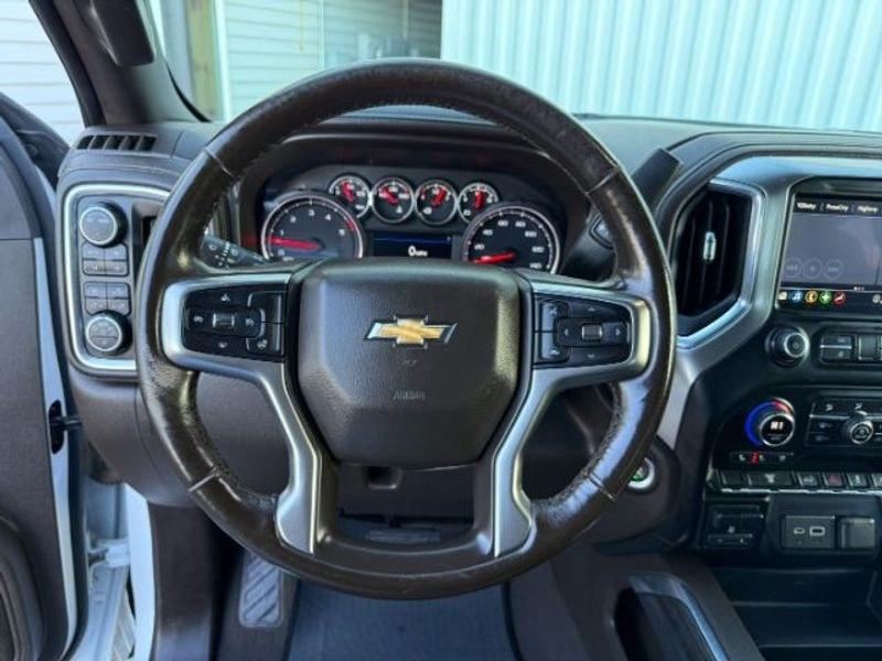 2021 Iridescent Pearl Tricoat /Gideon/Very Dark Atmosphere Chevrolet Silverado LTZ (1GC4YUEY4MF) with an V8, 6.6L engine, 10-speed automatic transmission, located at 1175 N Woodruff Ave, Idaho Falls, ID, 83401, 43.506901, -111.999657 - <b>Vehicle Details</b><br>Discover exceptional capability and premium comfort in this pre-owned 2021 Chevrolet Silverado 3500 LTZ 4WD, now available in Idaho Falls, ID. Powered by a robust V8 6.6L Diesel engine, this heavy-duty pickup is built to handle demanding towing, hauling, and everyday drivin- Photo#14