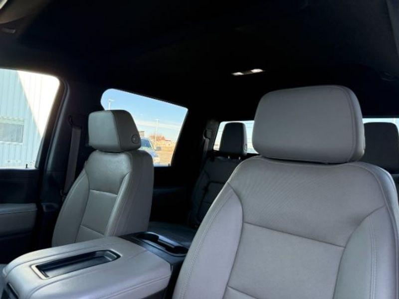 2021 Iridescent Pearl Tricoat /Gideon/Very Dark Atmosphere Chevrolet Silverado LTZ (1GC4YUEY4MF) with an V8, 6.6L engine, 10-speed automatic transmission, located at 1175 N Woodruff Ave, Idaho Falls, ID, 83401, 43.506901, -111.999657 - <b>Vehicle Details</b><br>Discover exceptional capability and premium comfort in this pre-owned 2021 Chevrolet Silverado 3500 LTZ 4WD, now available in Idaho Falls, ID. Powered by a robust V8 6.6L Diesel engine, this heavy-duty pickup is built to handle demanding towing, hauling, and everyday drivin- Photo#21