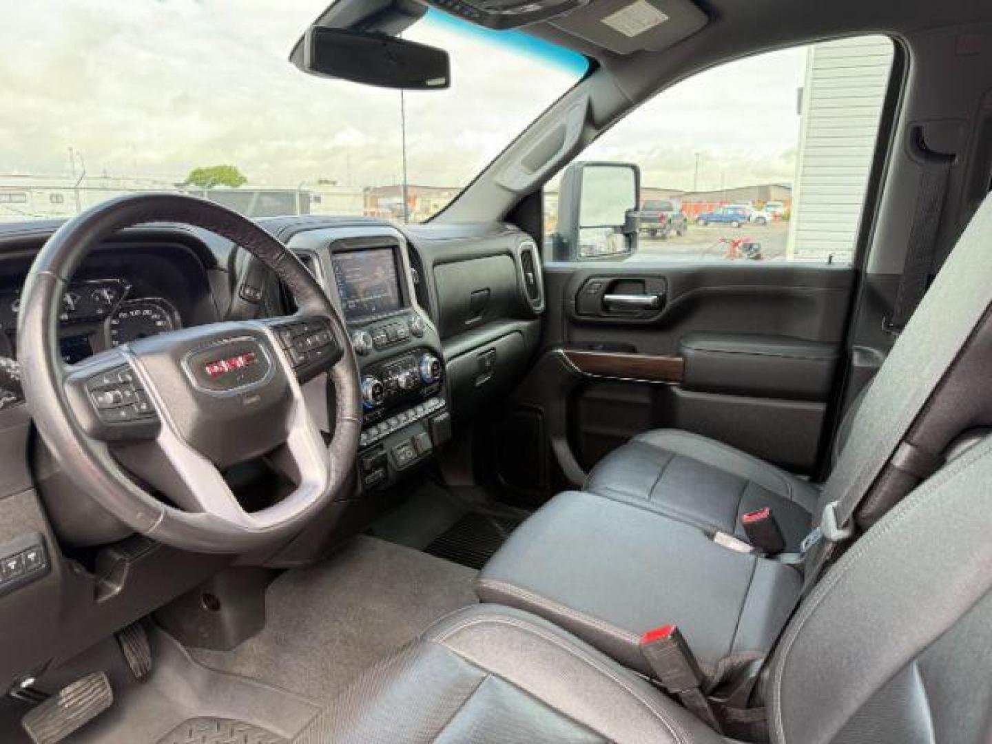 2022 Summit White /Jet Black GMC Sierra 3500HD (1GT49UEY8NF) with an Duramax 66L V-8 diesel direct injection engine, Automatic transmission, located at 1175 N Woodruff Ave, Idaho Falls, ID, 83401, 43.506901, -111.999657 - At Timberline Auto, finding a great deal on your next vehicle is always easy! Our experienced sales staff's goal is to help find you the right vehicle at the right price! Our knowledgeable finance department has options for almost any credit score. We offer extended service contract options to prote - Photo#39