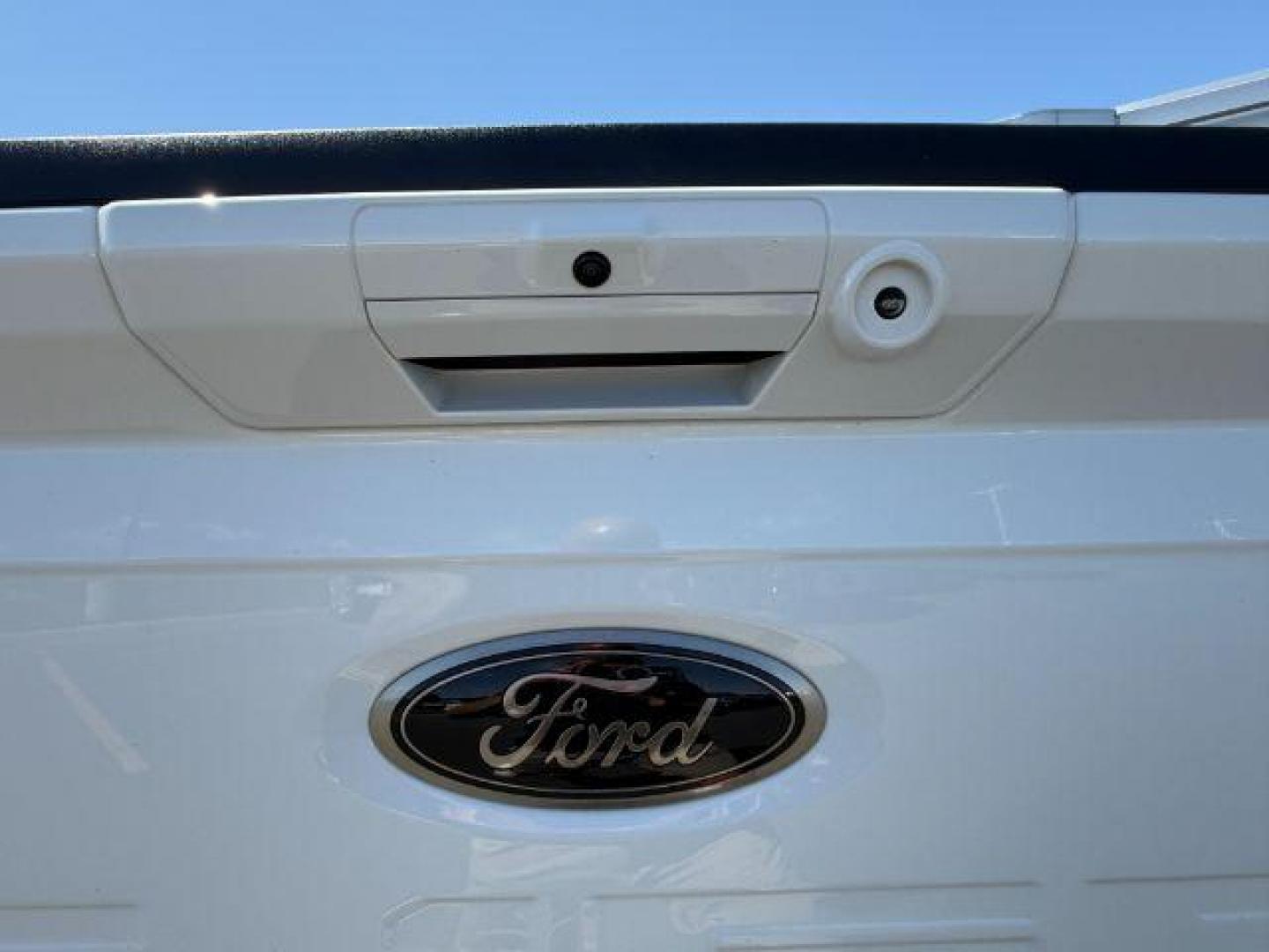 2022 WHITE /Black Ford F-150 (1FTFW1E84NF) with an 35L V-6 portdirect injection engine, Automatic transmission, located at 1175 N Woodruff Ave, Idaho Falls, ID, 83401, 43.506901, -111.999657 - At Timberline Auto, finding a great deal on your next vehicle is always easy! Our experienced sales staff's goal is to help find you the right vehicle at the right price! Our knowledgeable finance department has options for almost any credit score. We offer extended service contract options to prote - Photo#28