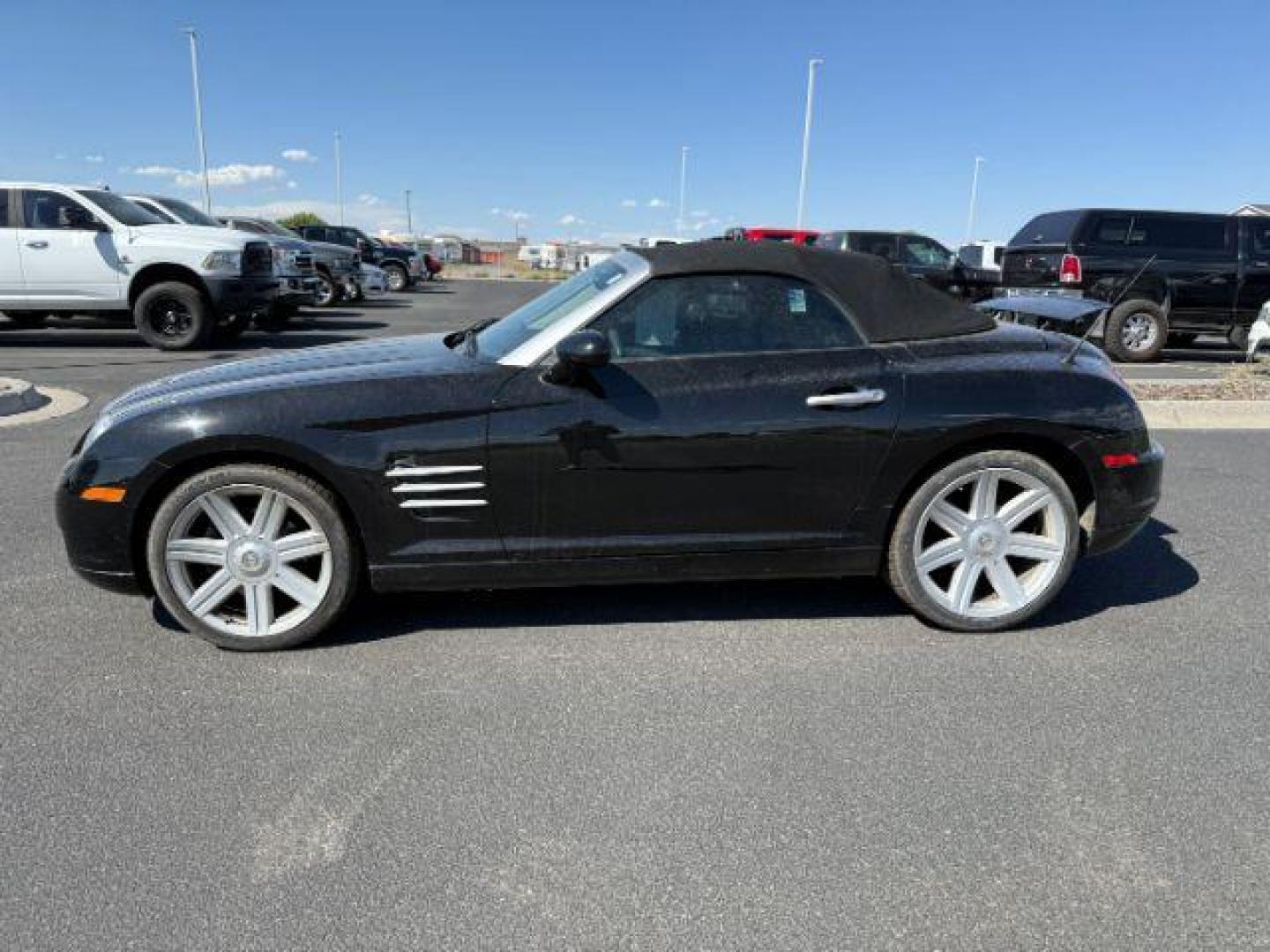 2005 BLACK /Dark Slate Gray Chrysler Crossfire (1C3AN65L35X) with an 32L V-6 premium unleaded engine, Automatic transmission, located at 1175 N Woodruff Ave, Idaho Falls, ID, 83401, 43.506901, -111.999657 - At Timberline Auto, finding a great deal on your next vehicle is always easy! Our experienced sales staff's goal is to help find you the right vehicle at the right price! Our knowledgeable finance department has options for almost any credit score. We offer extended service contract options to prote - Photo#1