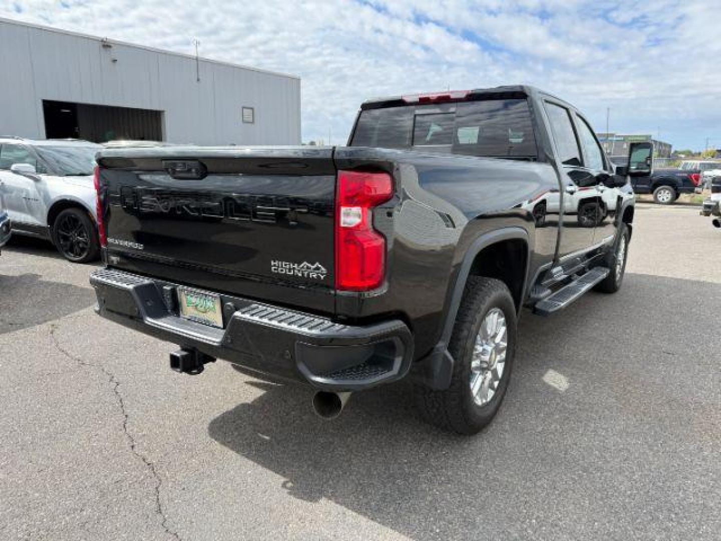 2024 Black /LEATHER Chevrolet Silverado 3500HD (2GC4YVEY3R1) with an Duramax 66L V-8 diesel direct injection engine, Automatic transmission, located at 1175 N Woodruff Ave, Idaho Falls, ID, 83401, 43.506901, -111.999657 - At Timberline Auto, finding a great deal on your next vehicle is always easy! Our experienced sales staff's goal is to help find you the right vehicle at the right price! Our knowledgeable finance department has options for almost any credit score. We offer extended service contract options to prote - Photo#31