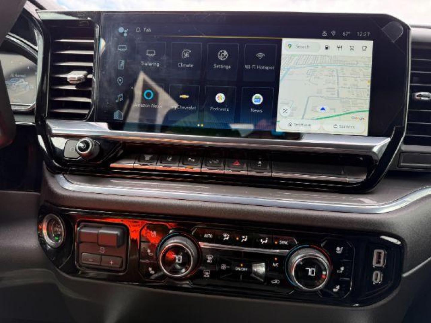 2024 Black /LEATHER Chevrolet Silverado 3500HD (2GC4YVEY3R1) with an Duramax 66L V-8 diesel direct injection engine, Automatic transmission, located at 1175 N Woodruff Ave, Idaho Falls, ID, 83401, 43.506901, -111.999657 - At Timberline Auto, finding a great deal on your next vehicle is always easy! Our experienced sales staff's goal is to help find you the right vehicle at the right price! Our knowledgeable finance department has options for almost any credit score. We offer extended service contract options to prote - Photo#40