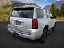 2020 Silver Ice Metallic /Jet Black Chevrolet Tahoe (1GNSKBKC7LR) with an EcoTec3 53L V-8 gasoline direct injection engine, Automatic transmission, located at 1175 N Woodruff Ave, Idaho Falls, ID, 83401, 43.506901, -111.999657 - At Timberline Auto, finding a great deal on your next vehicle is always easy! Our experienced sales staff's goal is to help find you the right vehicle at the right price! Our knowledgeable finance department has options for almost any credit score. We offer extended service contract options to prote - Photo#7