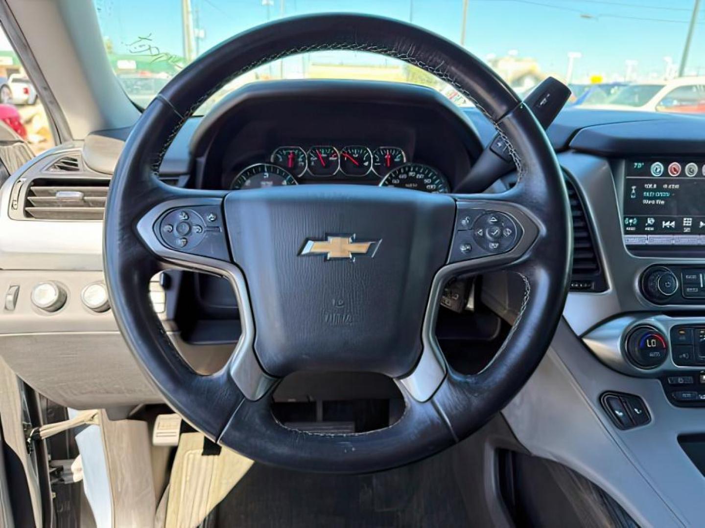 2016 GRAY /Jet Black/Dark Ash Chevrolet Tahoe (1GNSKBKC2GR) with an EcoTec3 53L V-8 gasoline direct injection engine, Automatic transmission, located at 1175 N Woodruff Ave, Idaho Falls, ID, 83401, 43.506901, -111.999657 - At Timberline Auto, finding a great deal on your next vehicle is always easy! Our experienced sales staff's goal is to help find you the right vehicle at the right price! Our knowledgeable finance department has options for almost any credit score. We offer extended service contract options to prote - Photo#15