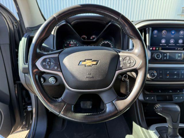 2021 GRAY /Jet Black Chevrolet Colorado 4WD Crew Cab Short Box LT (1GCGTCEN5M1) with an 3.6L V-6 gasoline direct injection engine, AUTOMATIC transmission, located at 1235 N Woodruff Ave., Idaho Falls, 83401, (208) 523-1053, 43.507172, -112.000488 - At Timberline Auto, finding a great deal on your next vehicle is always easy! Our experienced sales staff's goal is to help find you the right vehicle at the right price! Our knowledgeable finance department has options for almost any credit score. We offer extended service contract options to prote - Photo#37