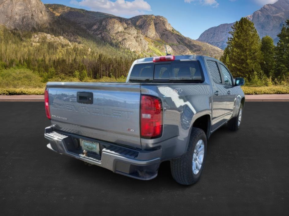 2021 GRAY /Jet Black Chevrolet Colorado 4WD Crew Cab Short Box LT (1GCGTCEN5M1) with an 3.6L V-6 gasoline direct injection engine, AUTOMATIC transmission, located at 1235 N Woodruff Ave., Idaho Falls, 83401, (208) 523-1053, 43.507172, -112.000488 - At Timberline Auto, finding a great deal on your next vehicle is always easy! Our experienced sales staff's goal is to help find you the right vehicle at the right price! Our knowledgeable finance department has options for almost any credit score. We offer extended service contract options to prote - Photo#5