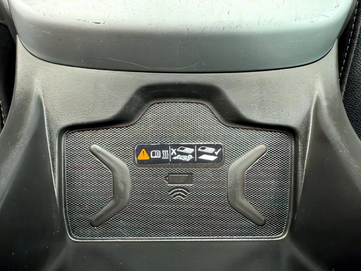 2021 GRAY /Jet Black Chevrolet Colorado (1GCGTEEN9M1) with an 36L V-6 gasoline direct injection engine, Automatic transmission, located at 1175 N Woodruff Ave, Idaho Falls, ID, 83401, 43.506901, -111.999657 - At Timberline Auto, finding a great deal on your next vehicle is always easy! Our experienced sales staff's goal is to help find you the right vehicle at the right price! Our knowledgeable finance department has options for almost any credit score. We offer extended service contract options to prote - Photo#16