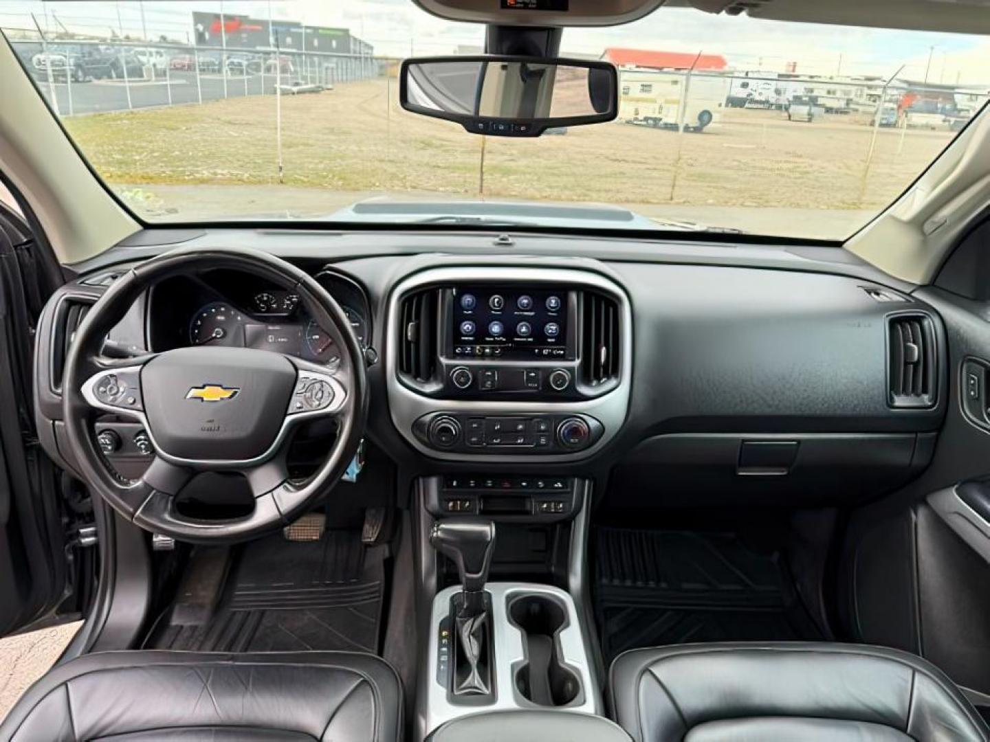2021 GRAY /Jet Black Chevrolet Colorado (1GCGTEEN9M1) with an 36L V-6 gasoline direct injection engine, Automatic transmission, located at 1175 N Woodruff Ave, Idaho Falls, ID, 83401, 43.506901, -111.999657 - At Timberline Auto, finding a great deal on your next vehicle is always easy! Our experienced sales staff's goal is to help find you the right vehicle at the right price! Our knowledgeable finance department has options for almost any credit score. We offer extended service contract options to prote - Photo#22